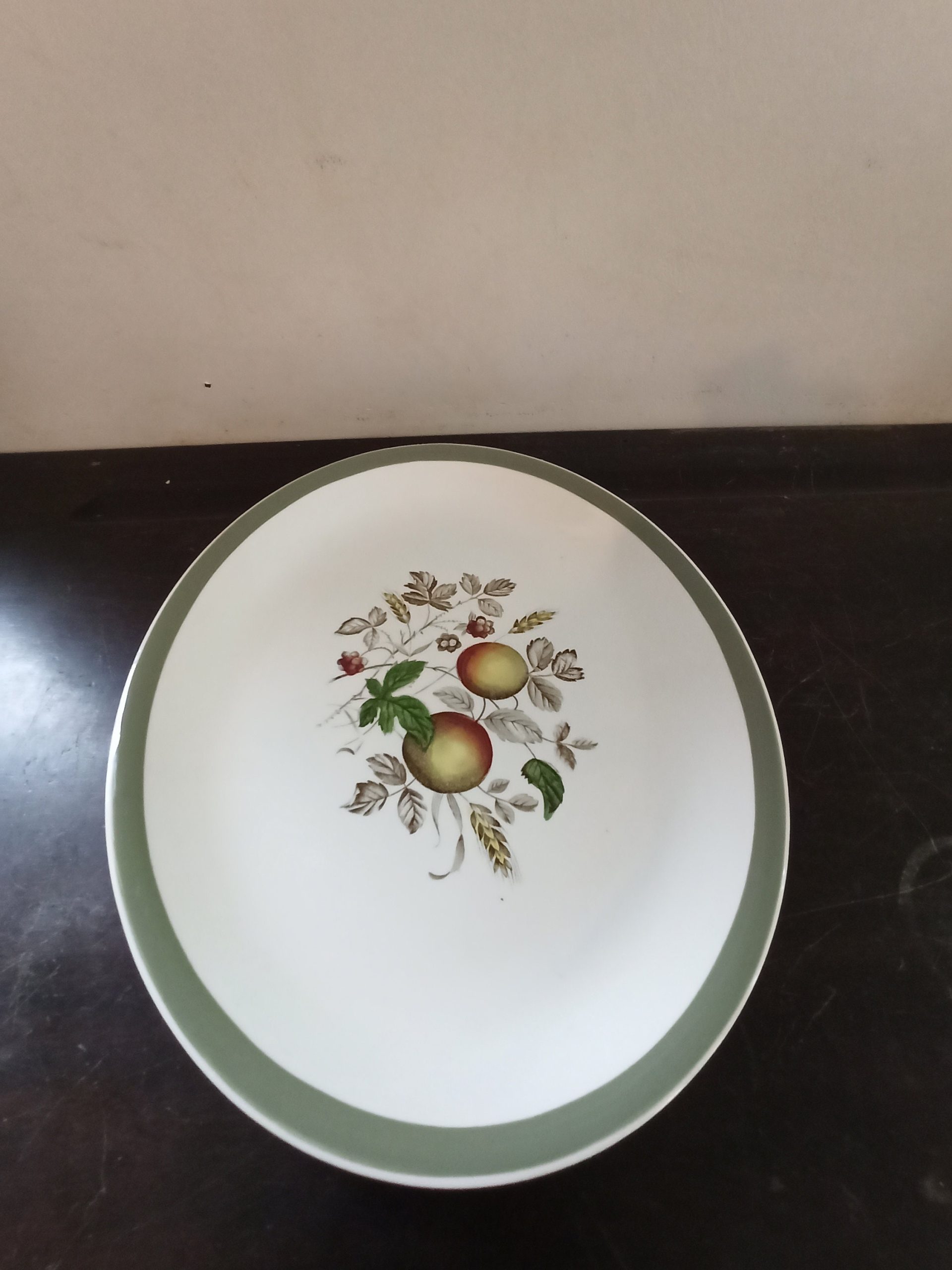 Vintage Alfred Meakin Oval Serving Plate. 'Hereford' Range. Hand Engraved Pattern. Very Good Condition. - Image 6