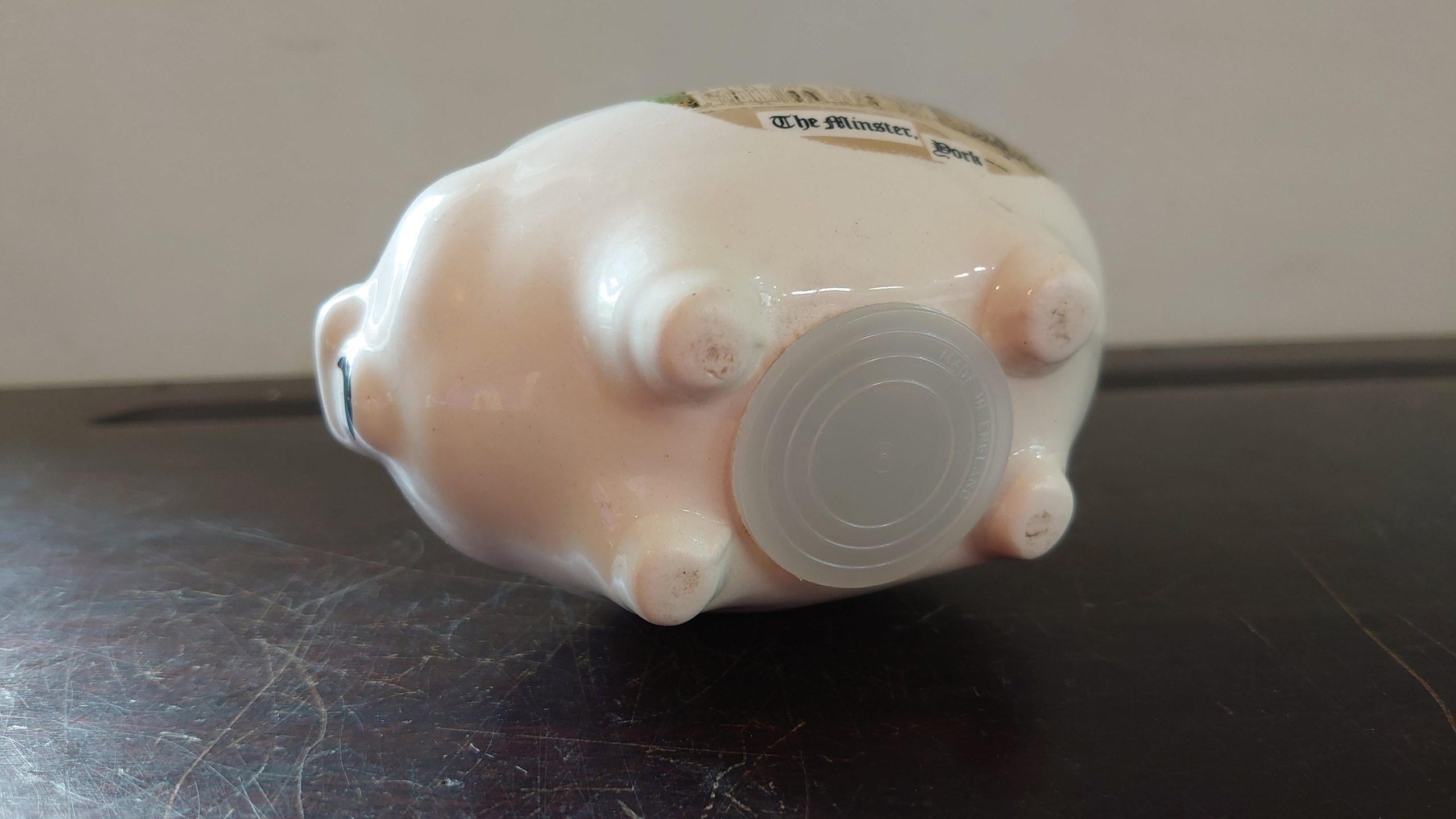 Vintage White Yorkminster Piggy Bank - Yorkshire, UK - Excellent Condition - Image 7