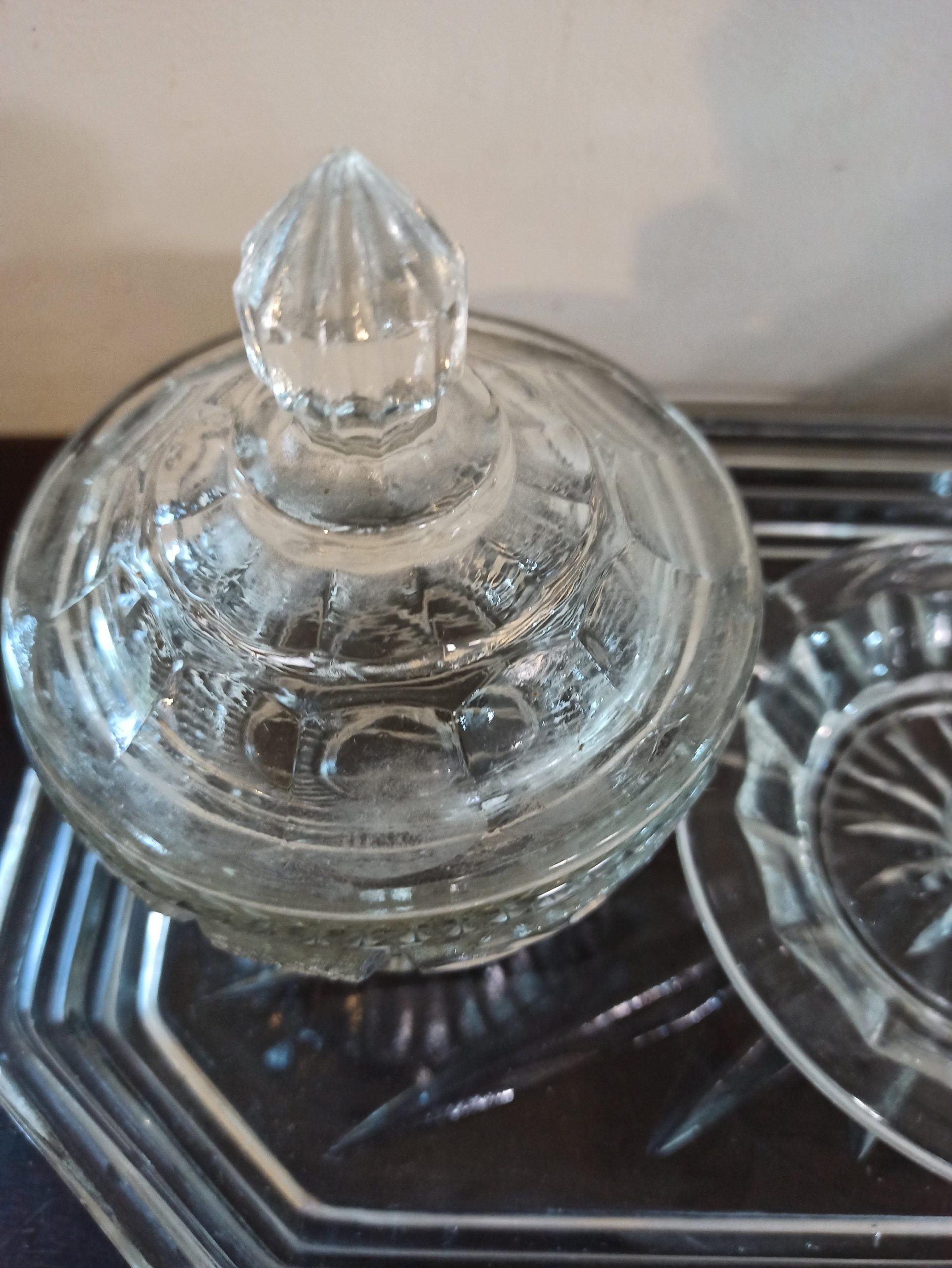Dressing Table Vanity Set. 2 x Powder Jars And 1 x Ring Holder. Good Condition. - Image 3