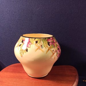 Vintage Iona Decorative Floral Vase.