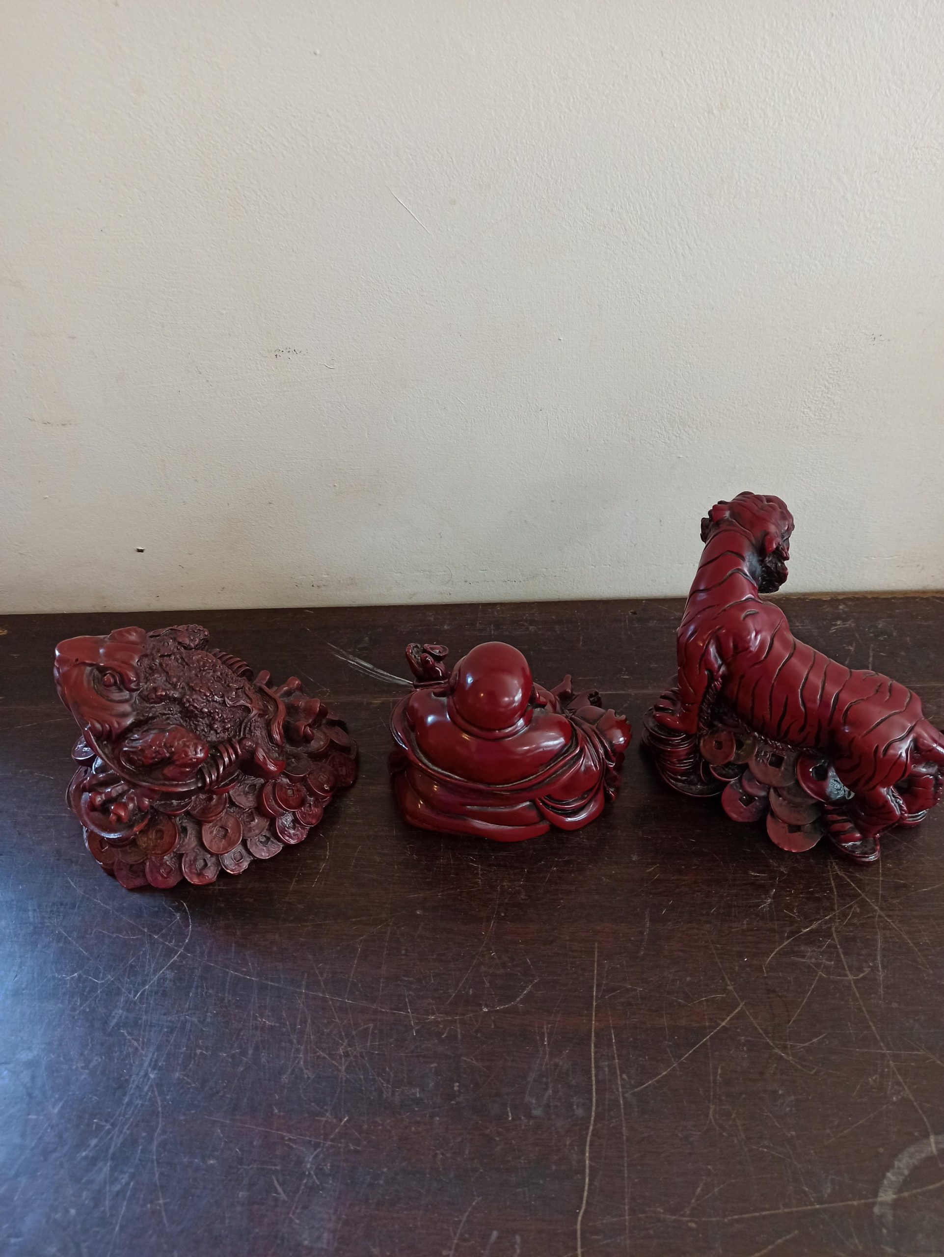 Vintage Deep Red Heavy Resin Ornaments. Buddha, Toad and Tiger - Image 9