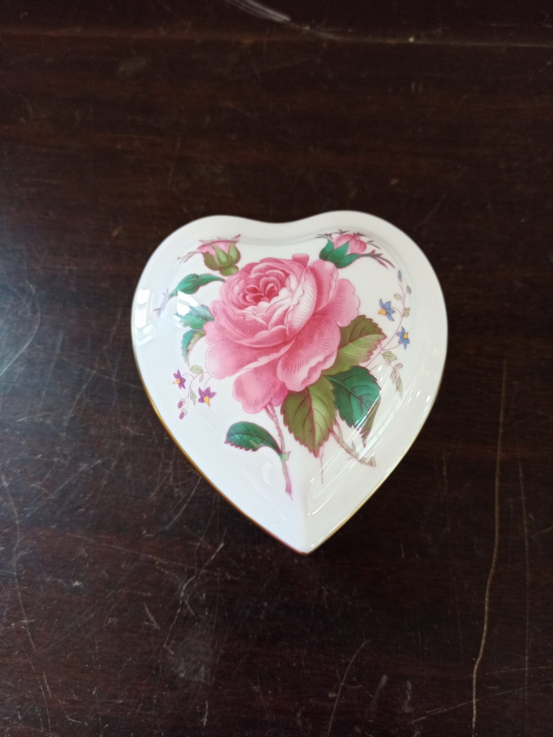 Vintage Spode Floral Heart Shaped Trinket Box. Very Good Condition.
