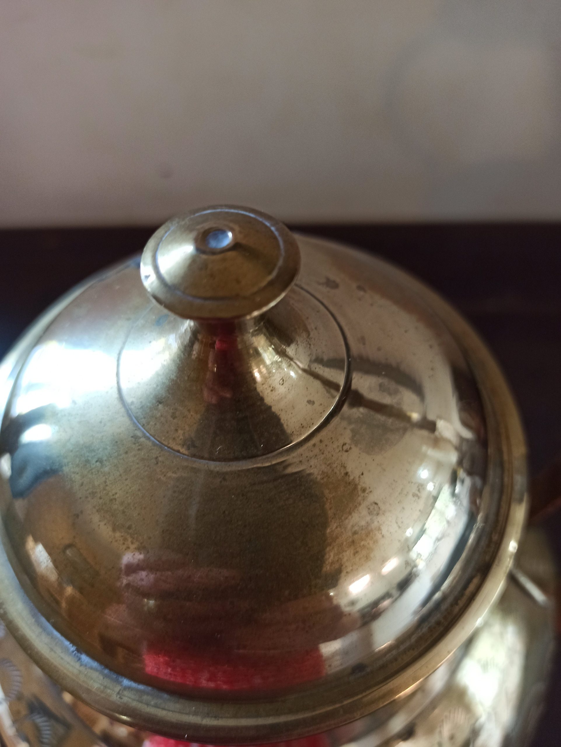Brass Kettle With Wooden Handle. Very Decorative. Made In India. Very Good Condition. - Image 9