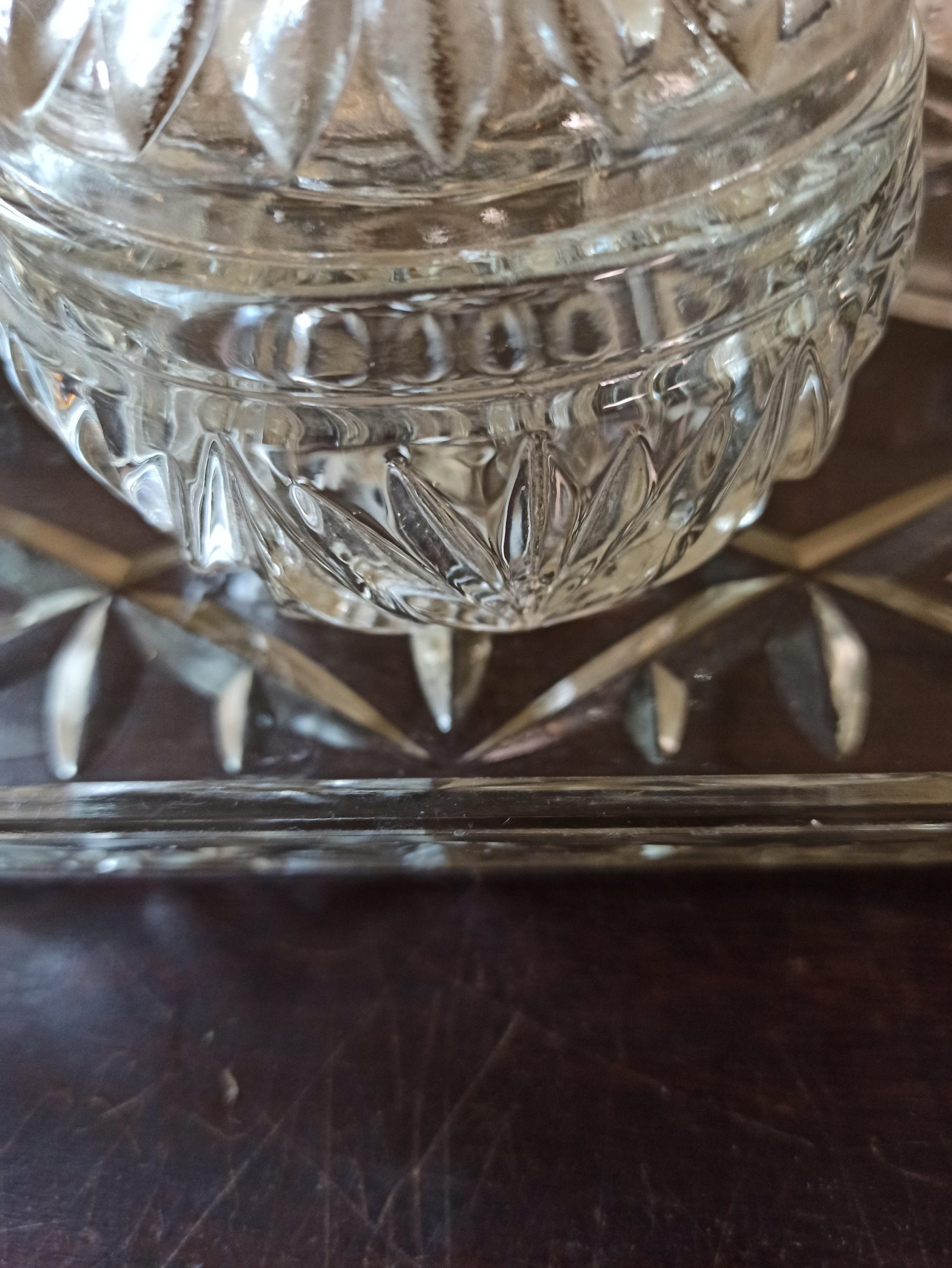 Vintage 4 Piece Glass Vanity Set. Very Good Condition. 2 x Small Candlesticks, 1 x Powder Jar x 1 x Tray. - Image 8