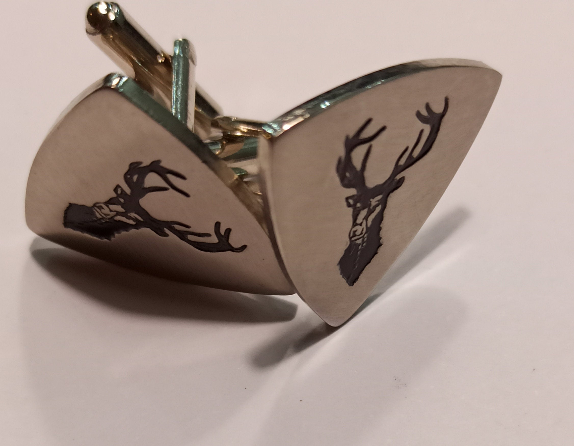 Vintage Reindeer / Stag Cufflinks. Very Good Condition. - Image 3