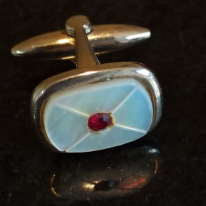 Vintage Mother of Pearl Cufflinks. Very Good Condition.