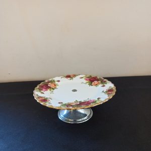 Old Country Roses Royal Albert Pedestal Cake Stand. Good Condition.