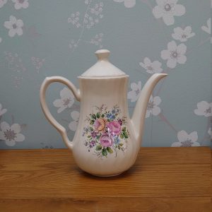Large Vintage Decorative Floral Teapot - Scalloped/Waved Ceramic Pattern - 22.5cm tall - Good Condition