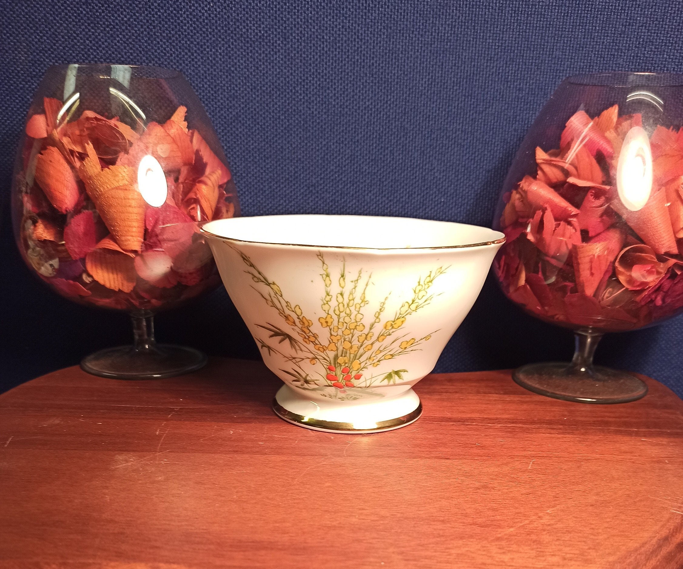 Royal Staffordshire 1950s Hand Painted Sugar Bowl From The Broome Collection. Bone China. Excellent Condition.
