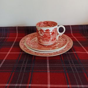 Willow Pattern. Teacup, Saucer and Plate. Very Good Condition. Vintage.