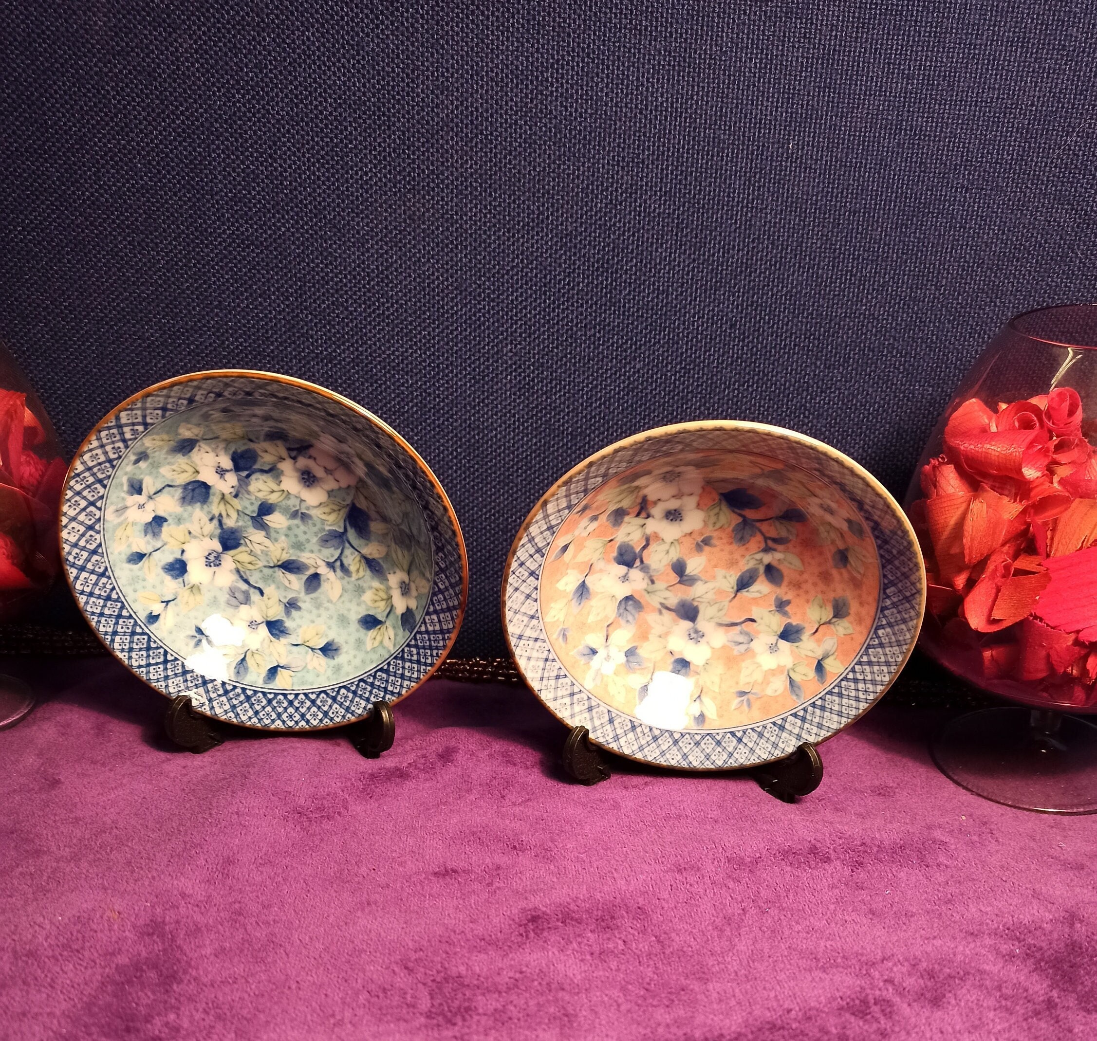 Set of Two Vintage Japanese or Chinese Finger Bowls. Excellent Condition.