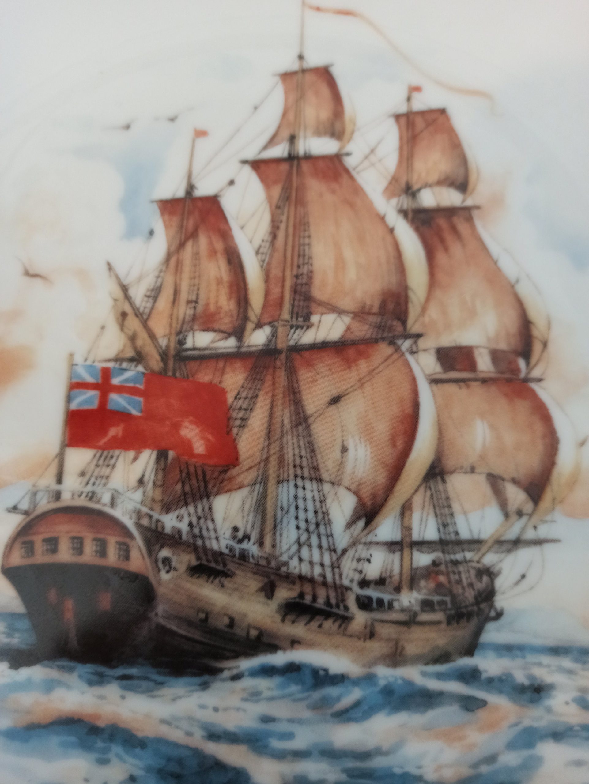 Decorative Cabinet Plate. Endeavour Ship. Excellent Condition. - Image 3