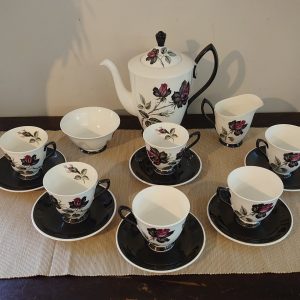 Royal Albert "Masquerade" Tea Service - 15 piece - Immaculate Condition - c1935