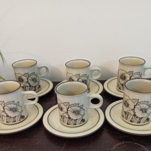 Vintage Hornsea 6 Small Cups With Saucers. Hornsea Teapot, Hornsea Sugar Bowl. Excellent Condition.
