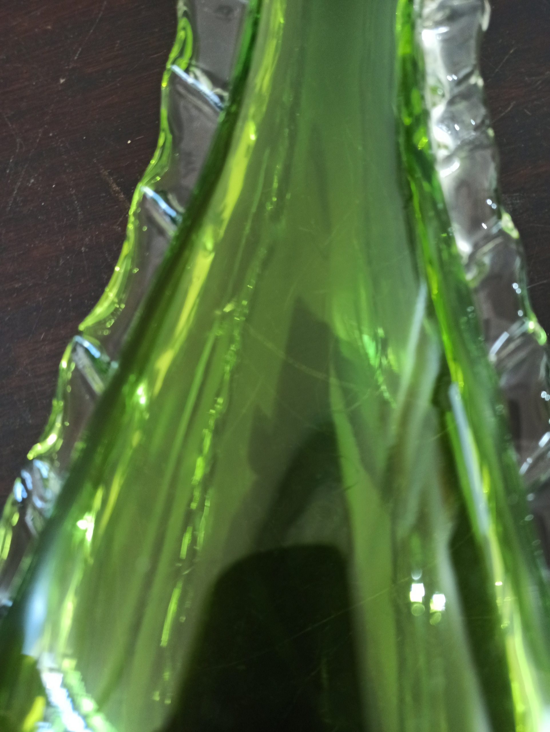 Vintage Tall Green Glass Vase. Very Good Condition. - Image 9