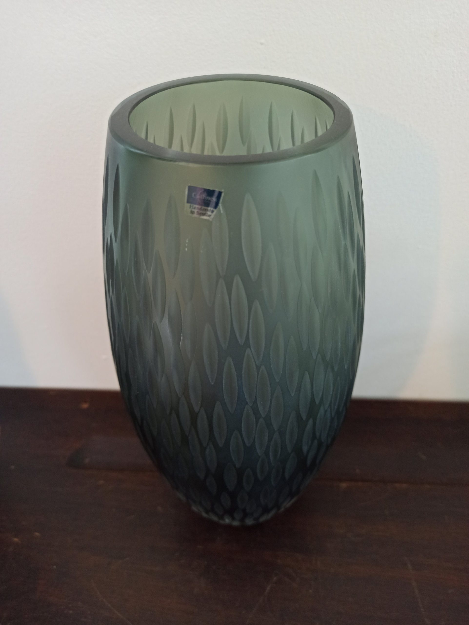 Caithness Green Barrel Vase. Excellent Quality. Excellent Condition. Heavy. - Image 3