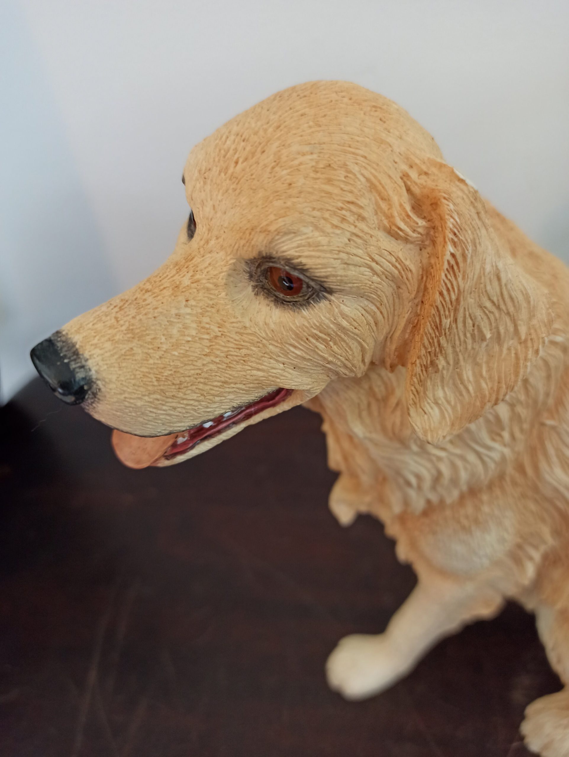 Royal Doulton Golden Retriever. Excellent Condition. Boxed. - Image 5
