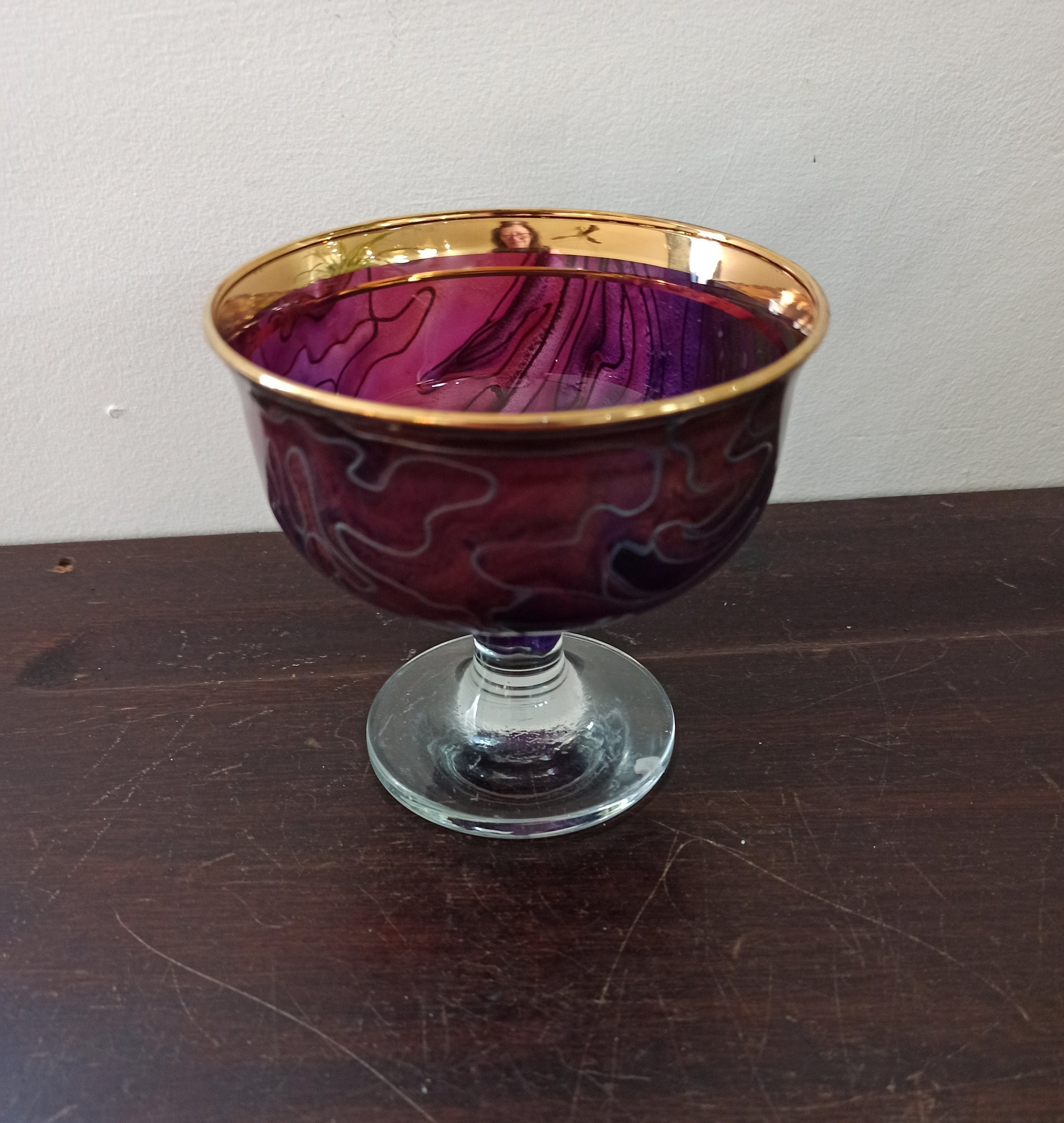 Vintage Art Glass Pedestal Dish. Excellent Condition. - Image 3
