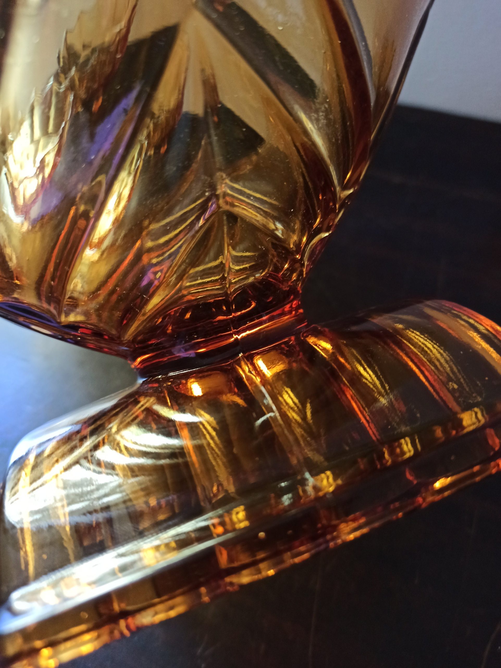 Vintage Amber Glass Serving Dessert Bowl And 6 Matching Glass Bowls. Excellent Condtion. - Image 10