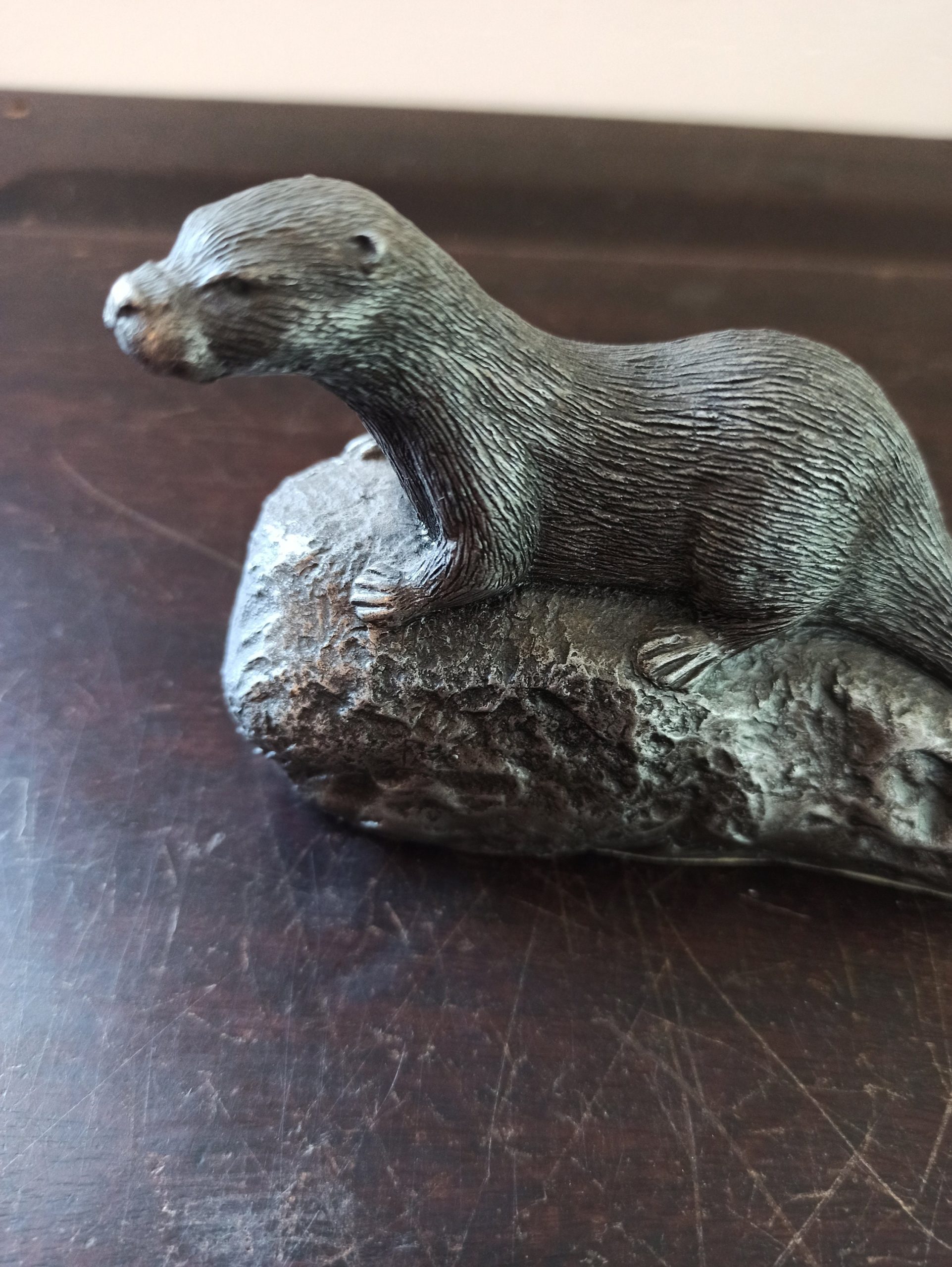 Vintage MeerKat and Otter On a Rock Ornaments. Very Good Condition. - Image 5
