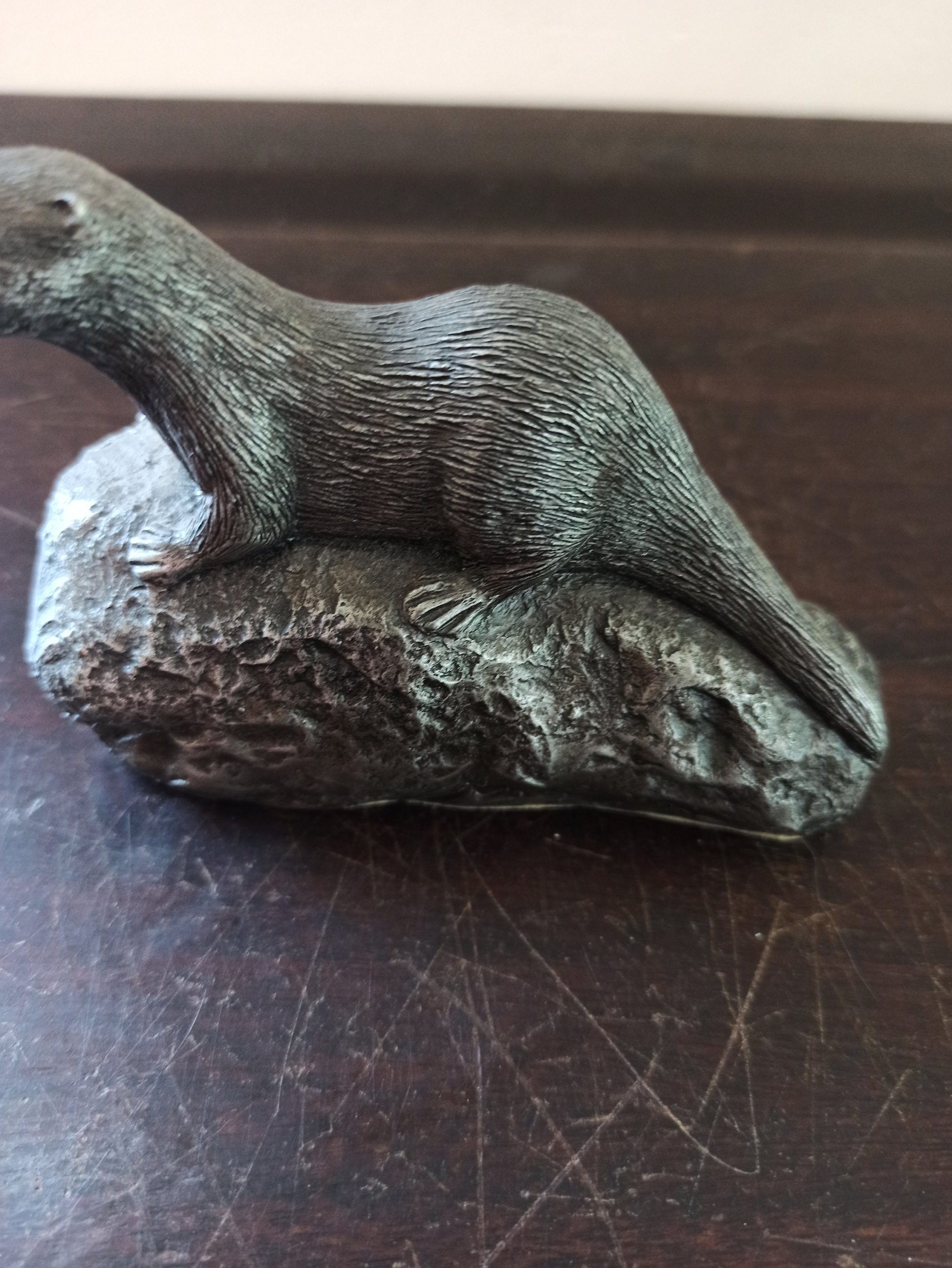 Vintage MeerKat and Otter On a Rock Ornaments. Very Good Condition. - Image 9