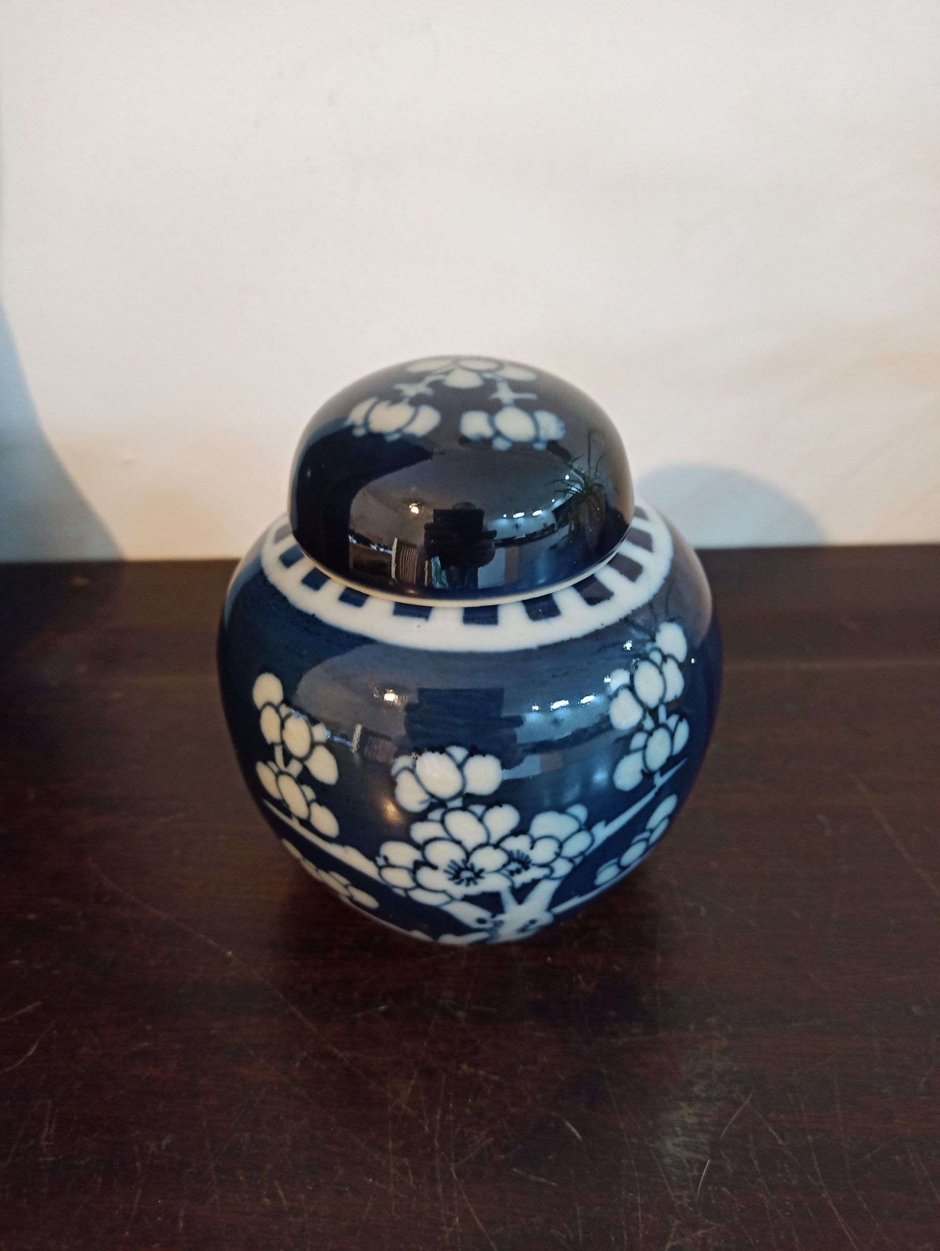 Vintage Blue and White Ginger Jar. - Image 2