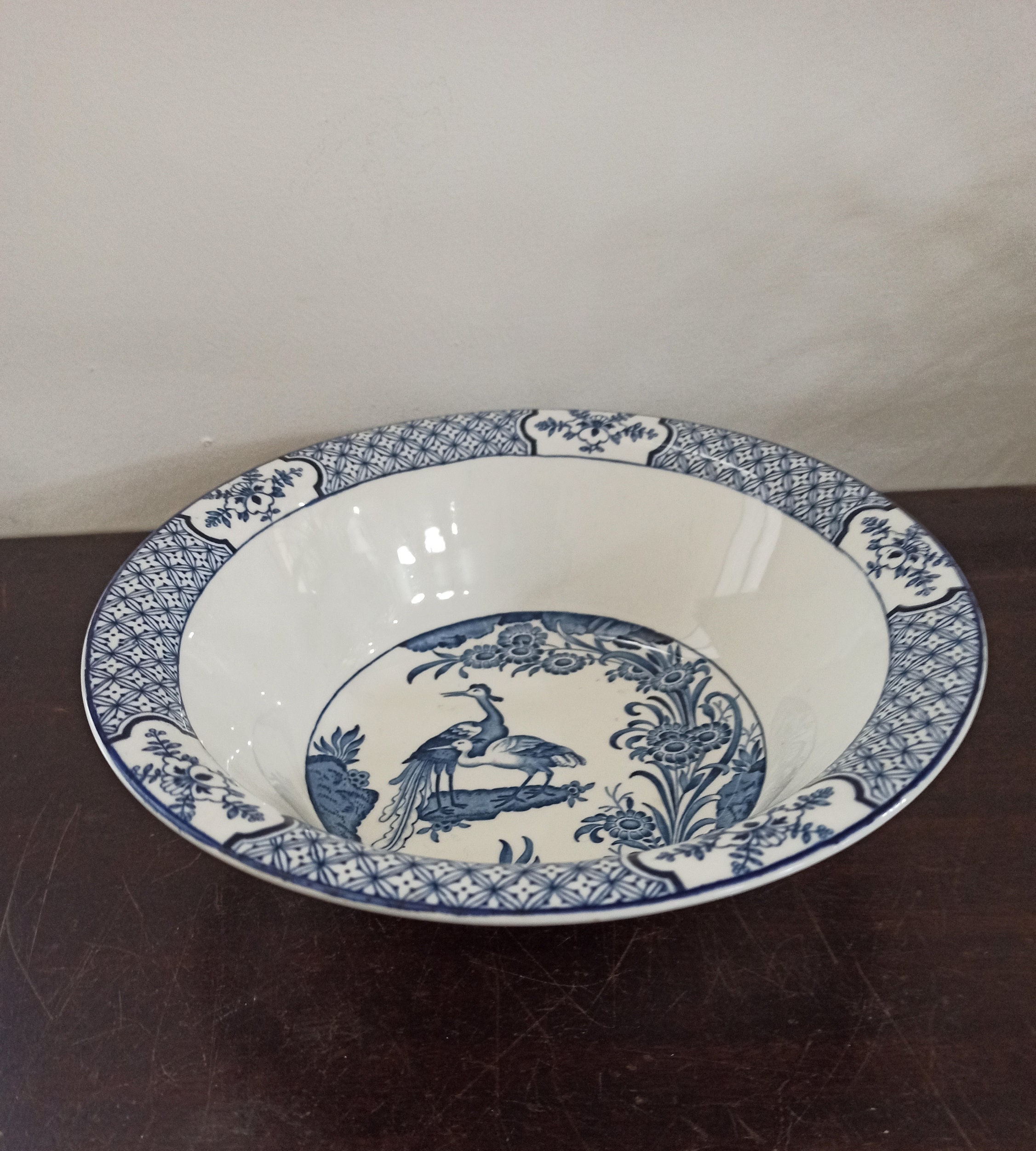 Vintage Fruit Bowl. Blue And White. "Yuan" by Wood and Sons. Excellent Condition. - Image 3