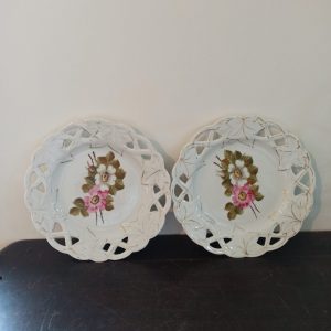 Pair of Vintage Cabinet Plates.