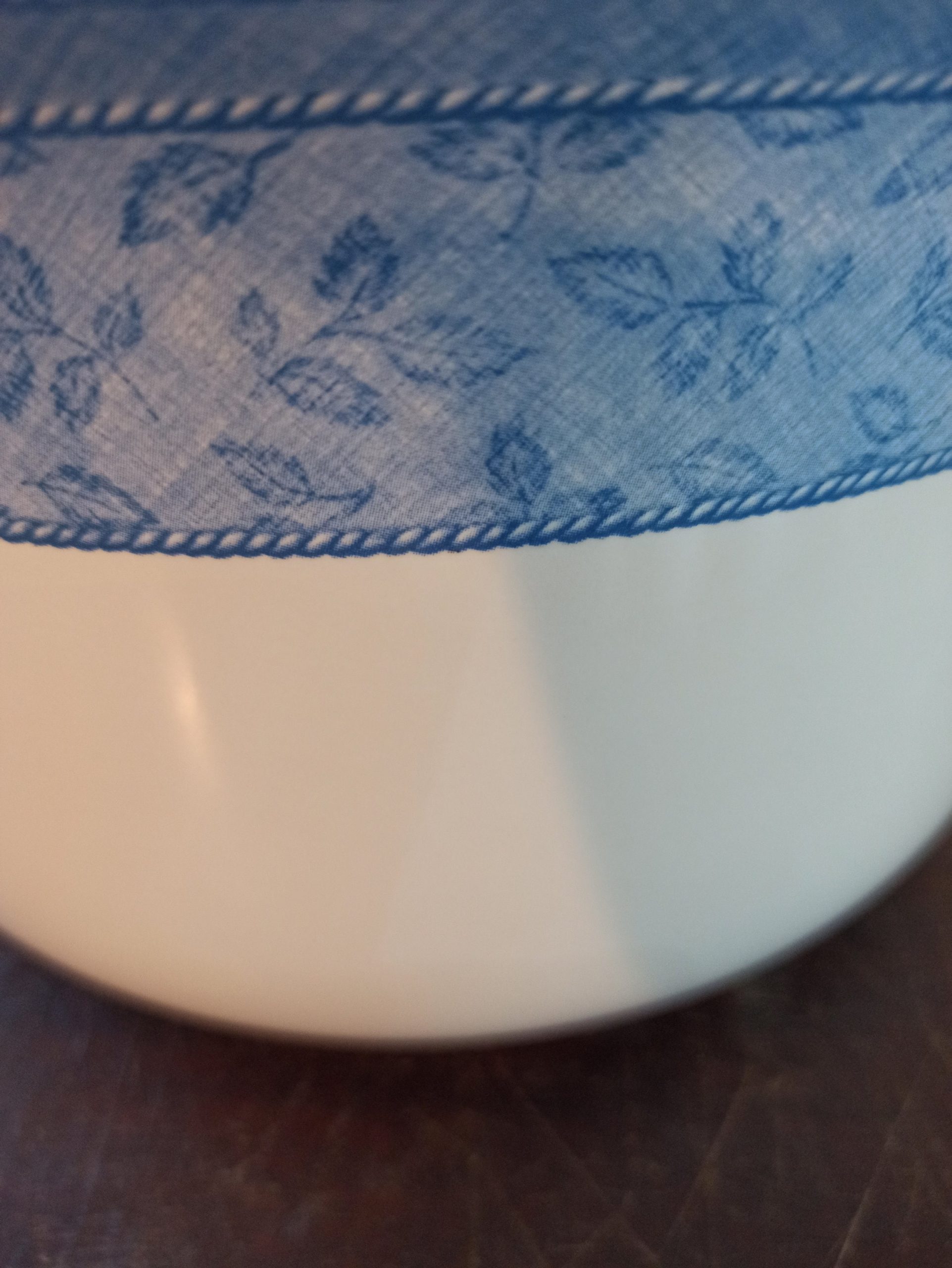 Vintage Vegetable Tureen. Excellent Condition. Blue And White. - Image 9