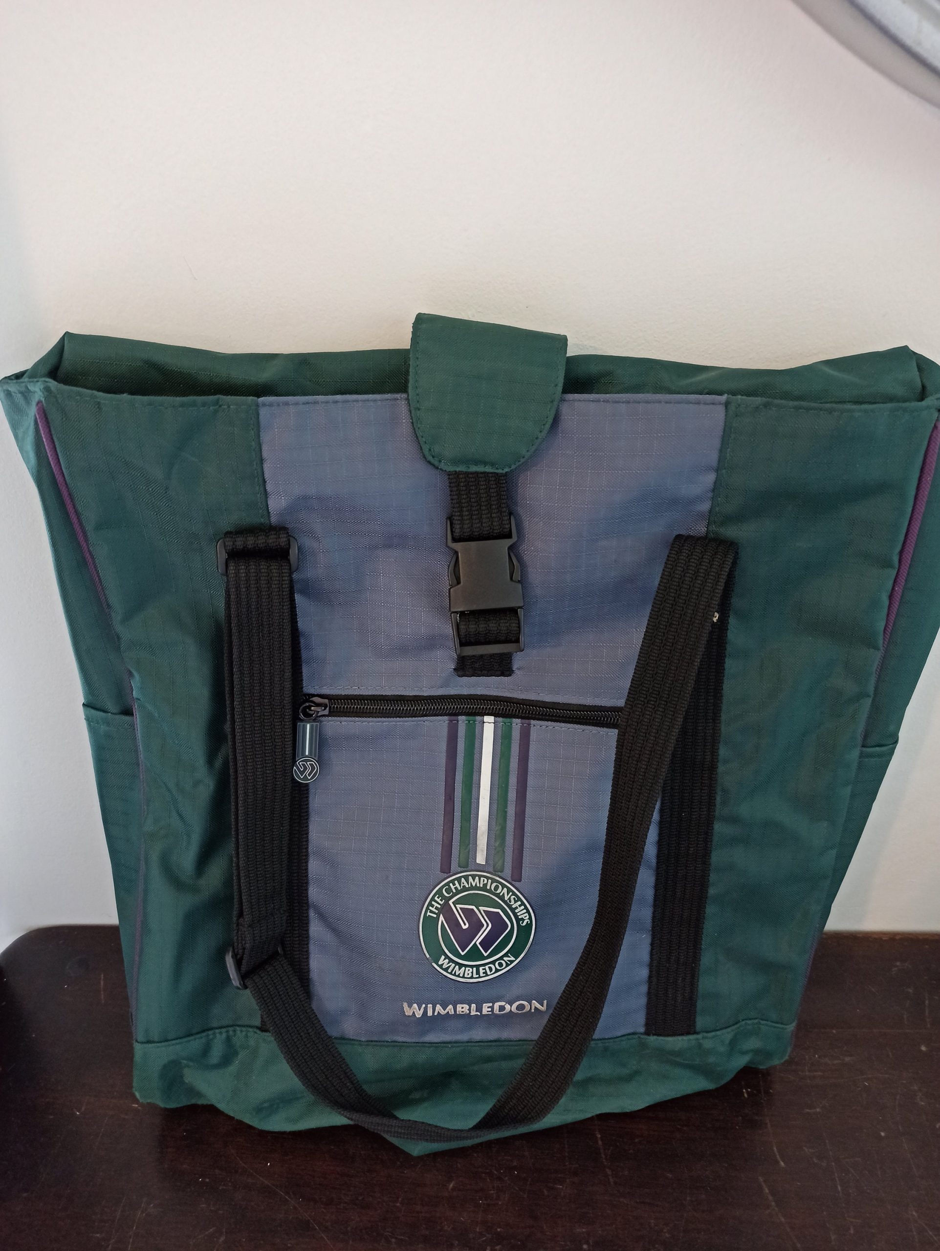 Vintage Wimbledon Championship Sports Bag. - Image 2