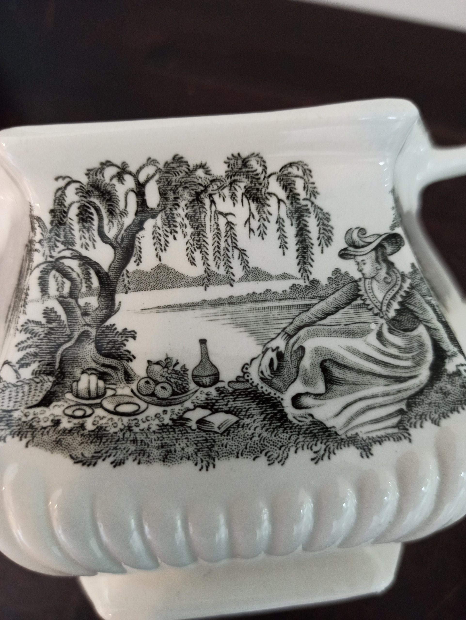 Vintage Lidded Sugar Bowls. Wm. Adams Minuet. Very Good condition. - Image 5