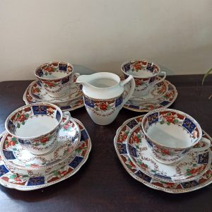 Vintage Imari Style Teaset. Doric China. 1924 - 1935. Acceptable Condition.