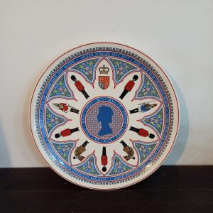 Wedgwood Vintage Silver Jubilee Plate. (1952-1977). Excellent Condition.