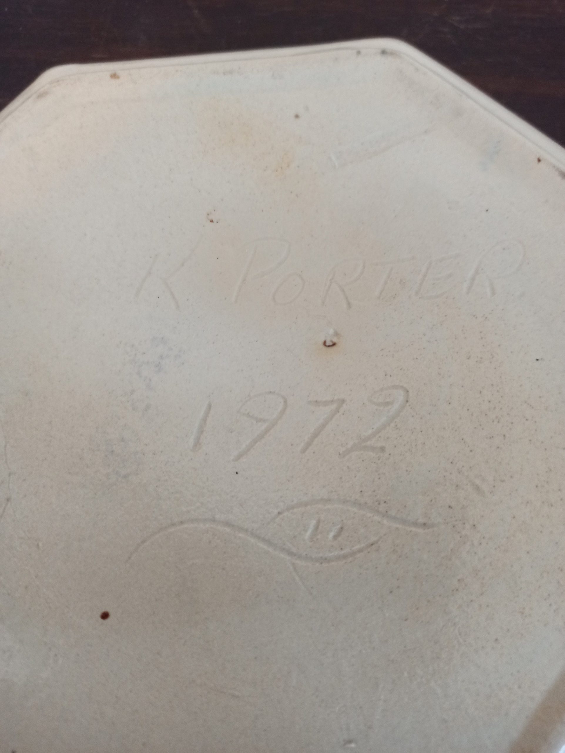 Vintage Studio Pottery Dish / Bowl. Dated 1972. - Image 6