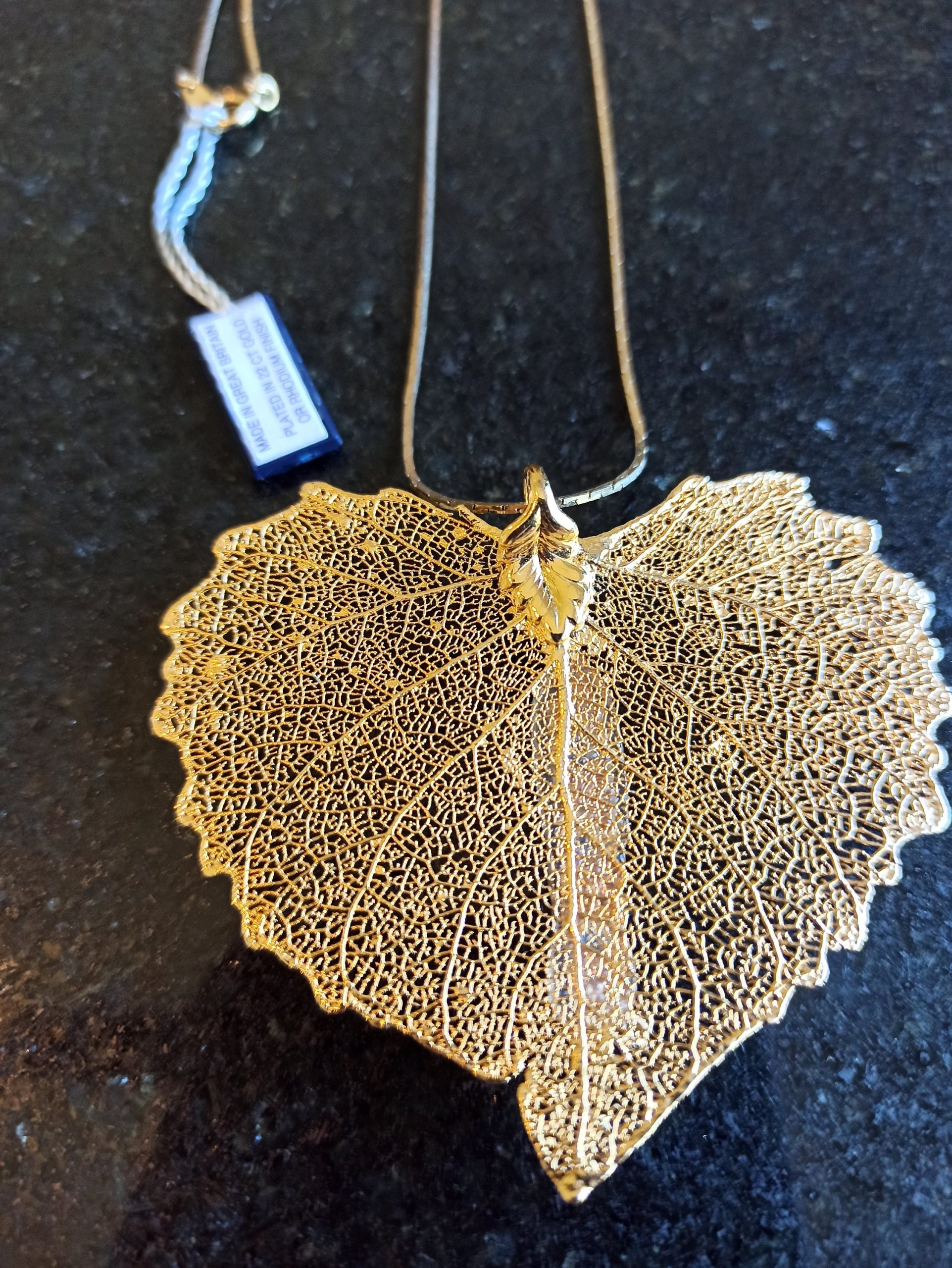 Vintage Gold Leaf Necklace. Attwood Collection. 22ct Gold Plated. Chain 42cm Long.