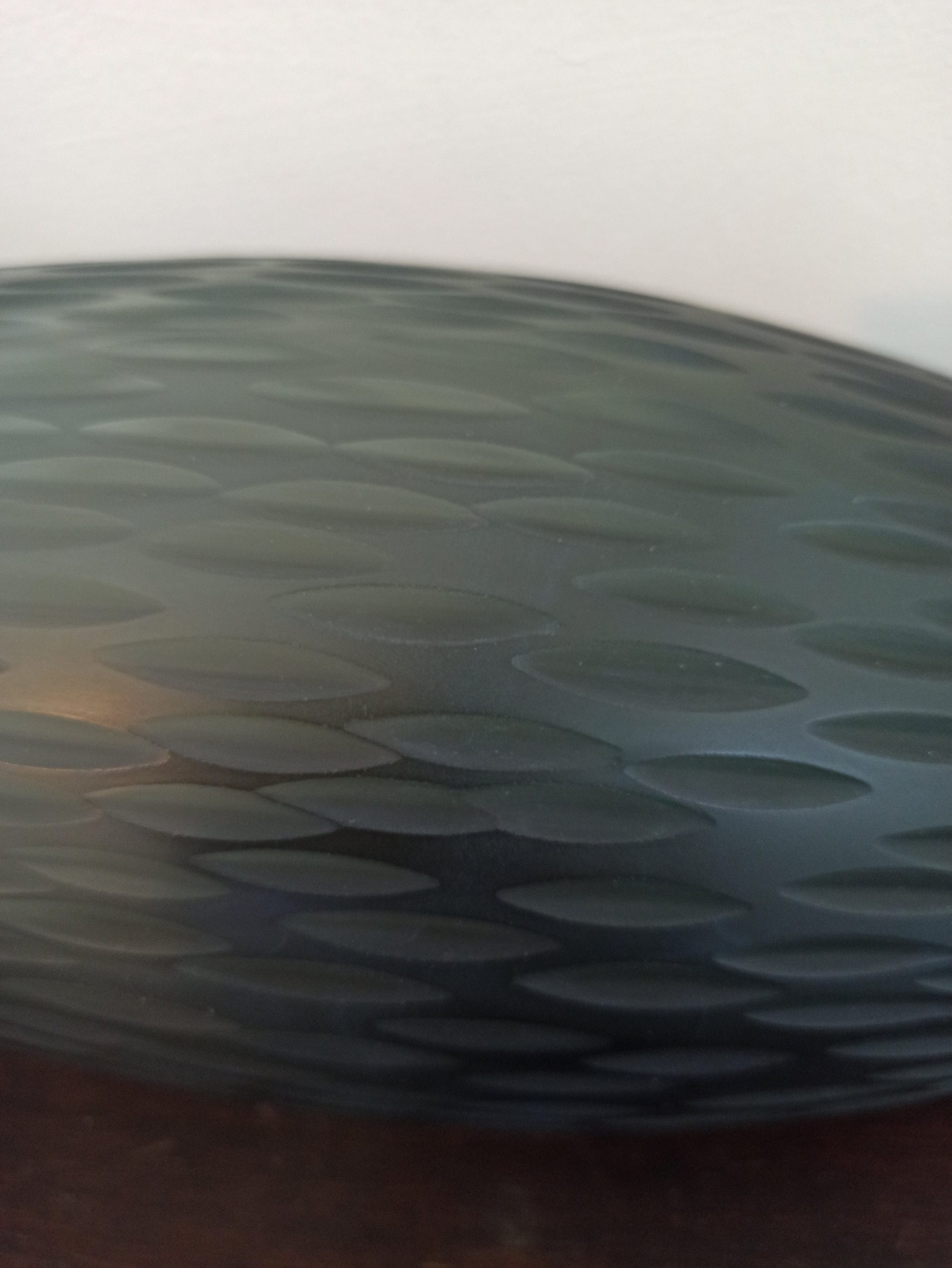Caithness Green Barrel Vase. Excellent Quality. Excellent Condition. Heavy. - Image 5