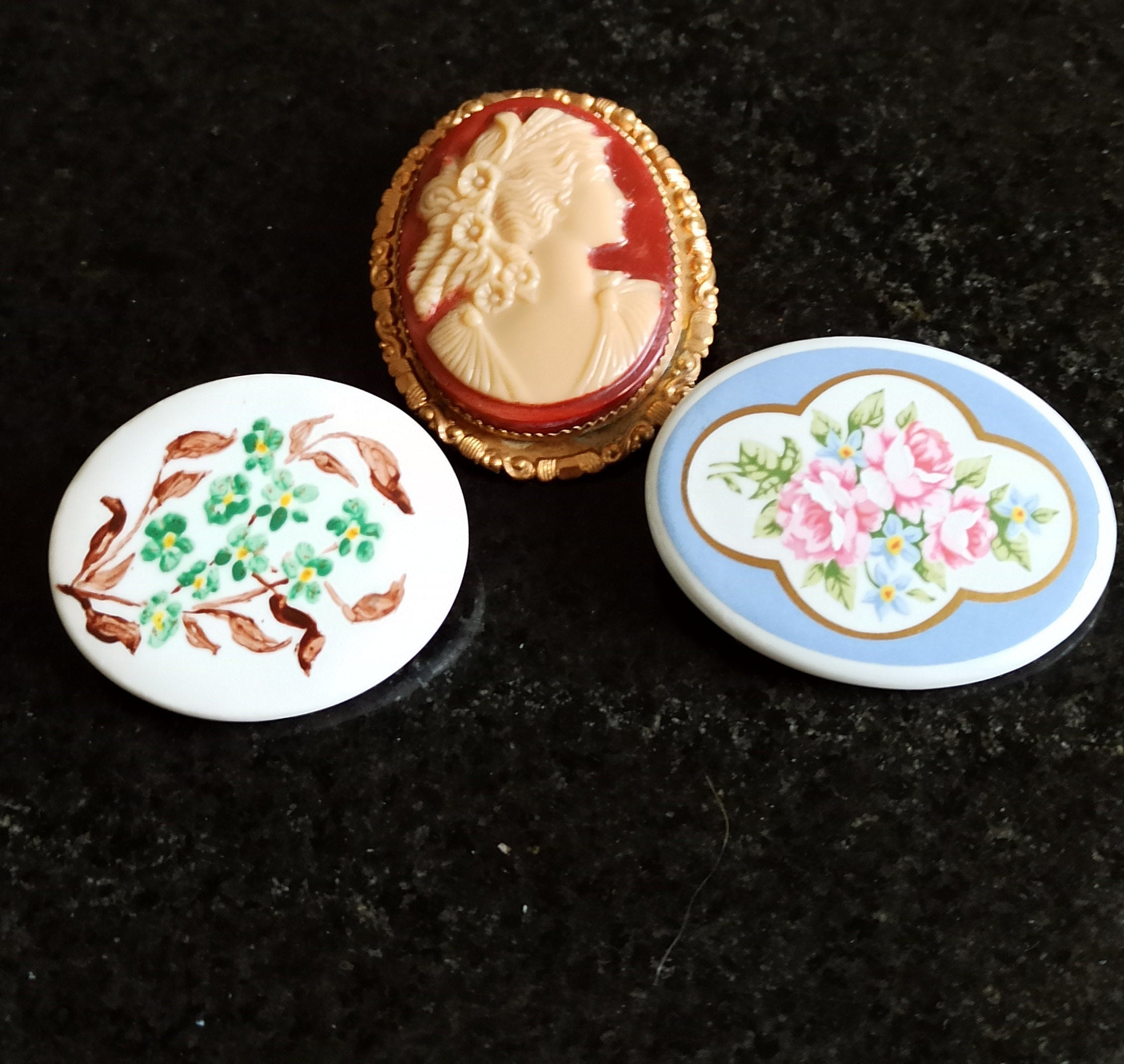 Vintage Set of Three Brooches. Good Overall Condition.
