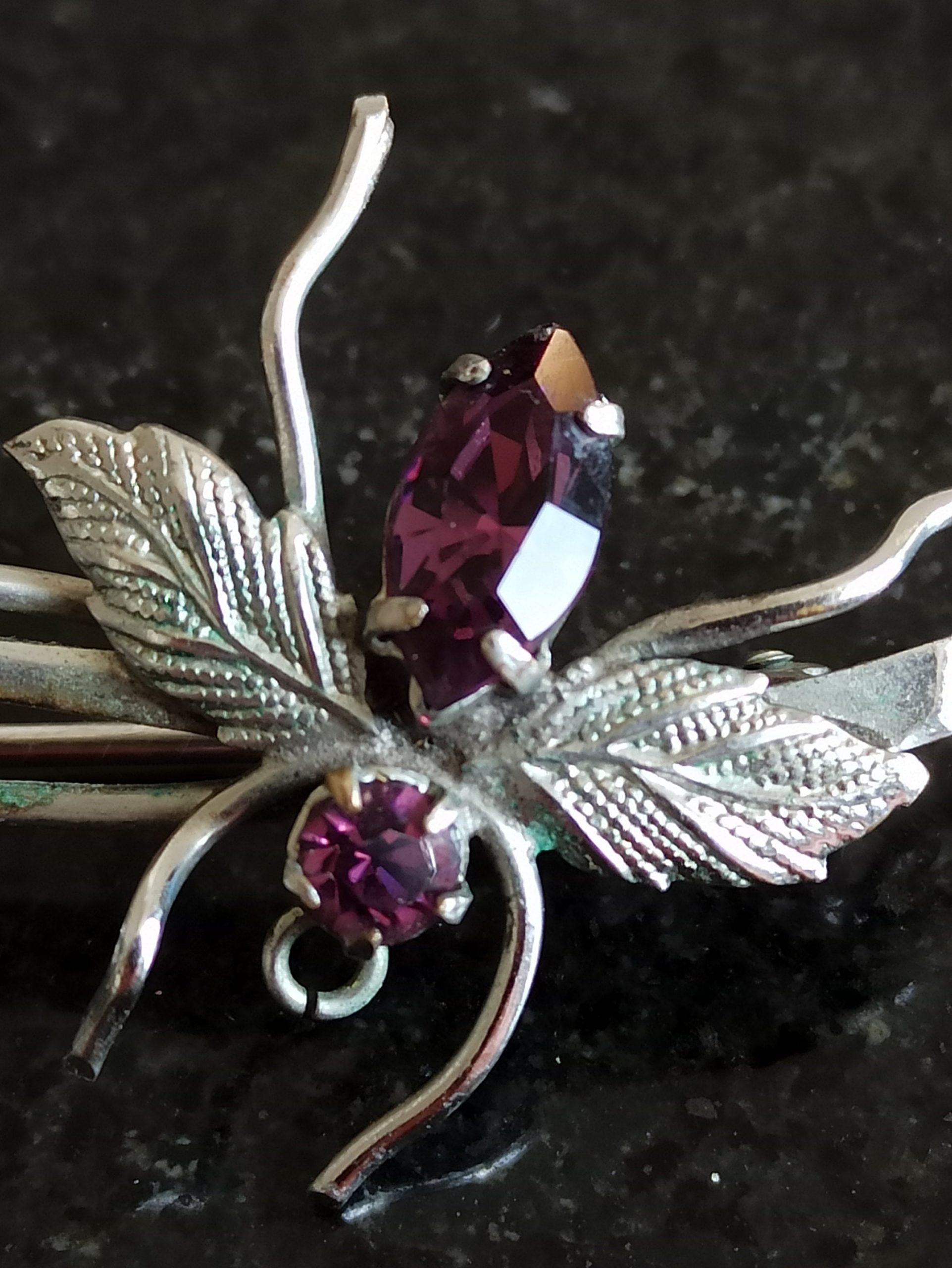 Vintage Purple And Silver Metal Brooch. Very Good Condition. - Image 7