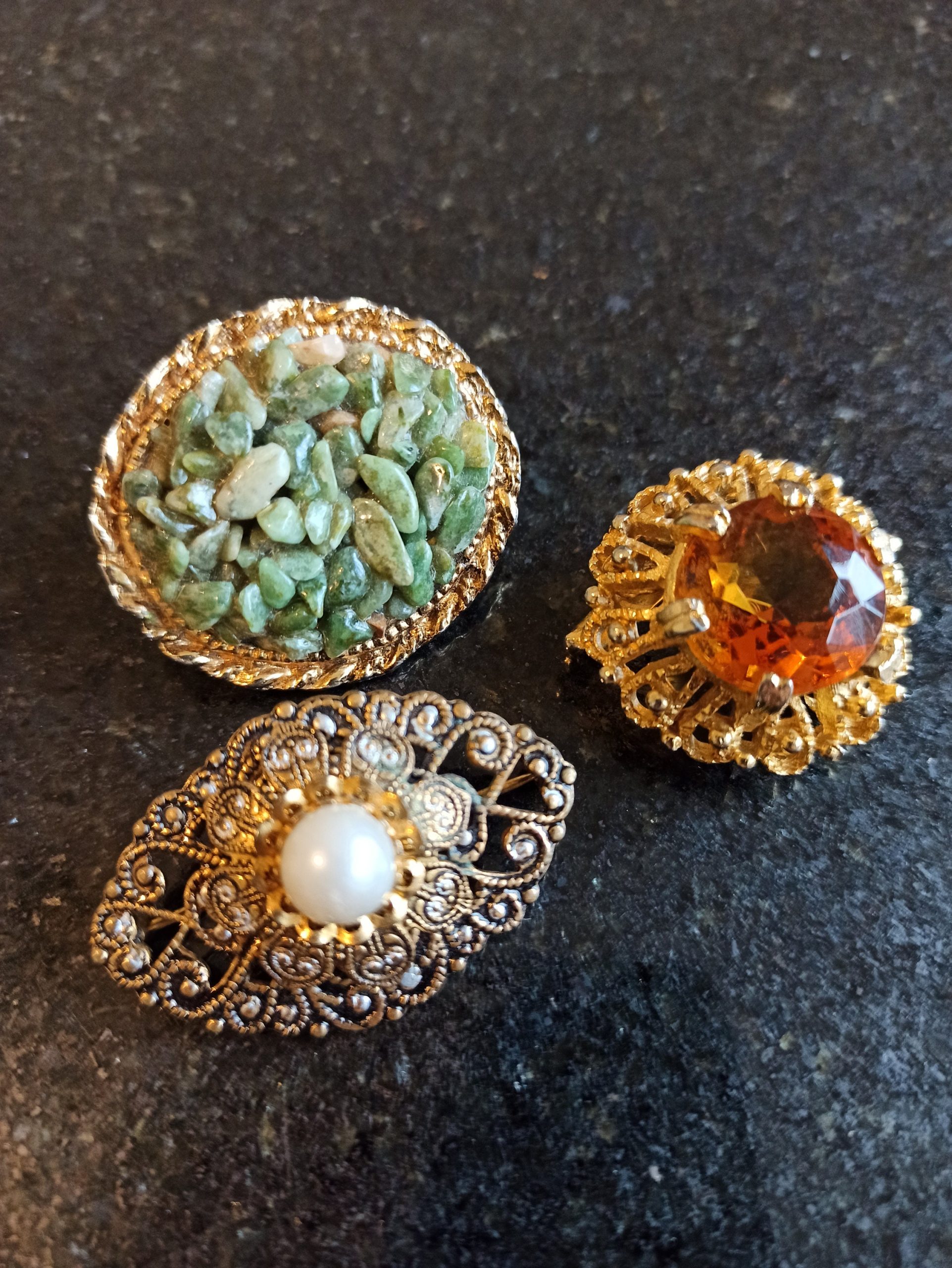 Vintage Costume Jewellery Brooches. Collection of 3.