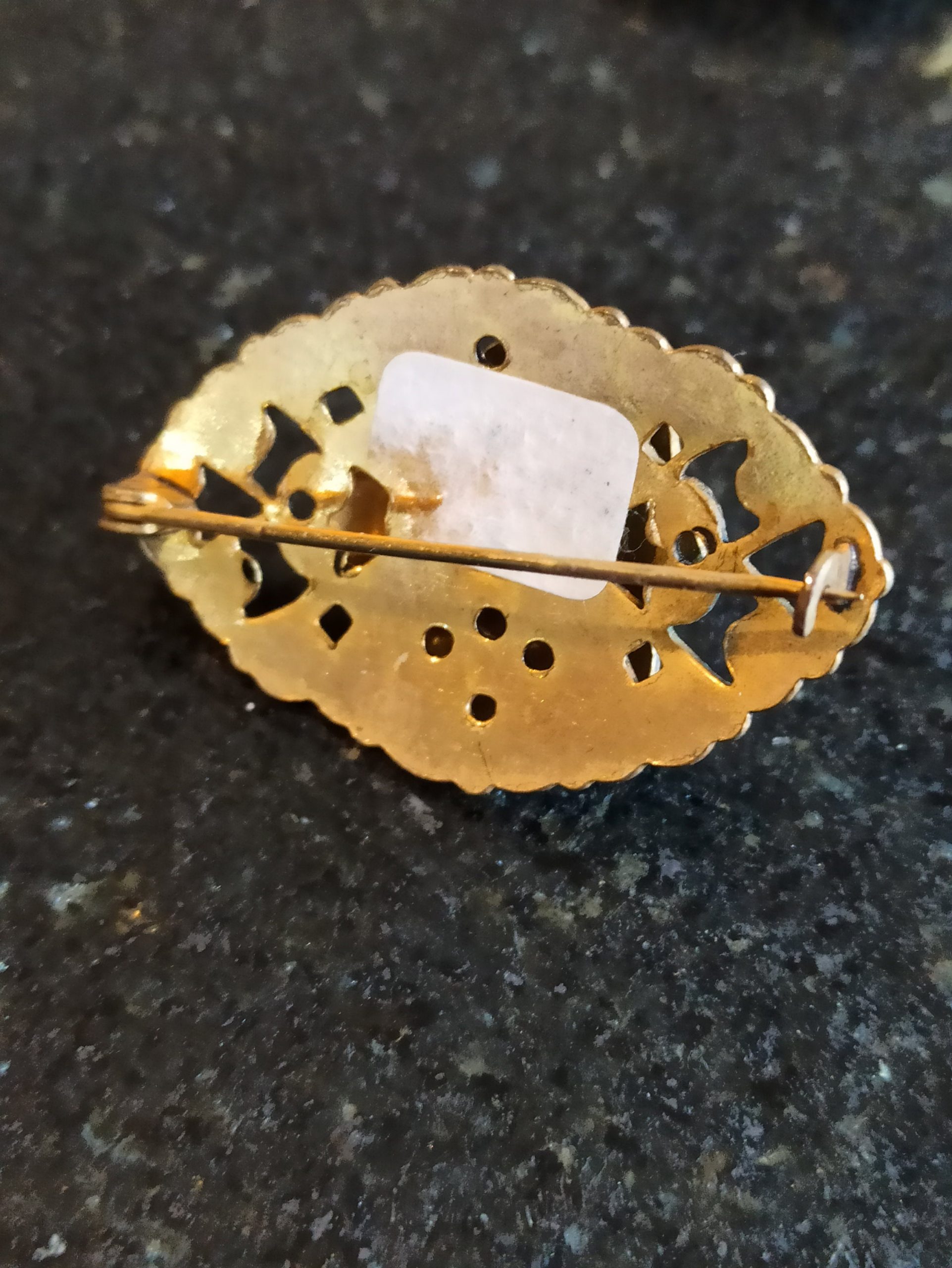Vintage Costume Jewellery Brooches. Collection of 3. - Image 8