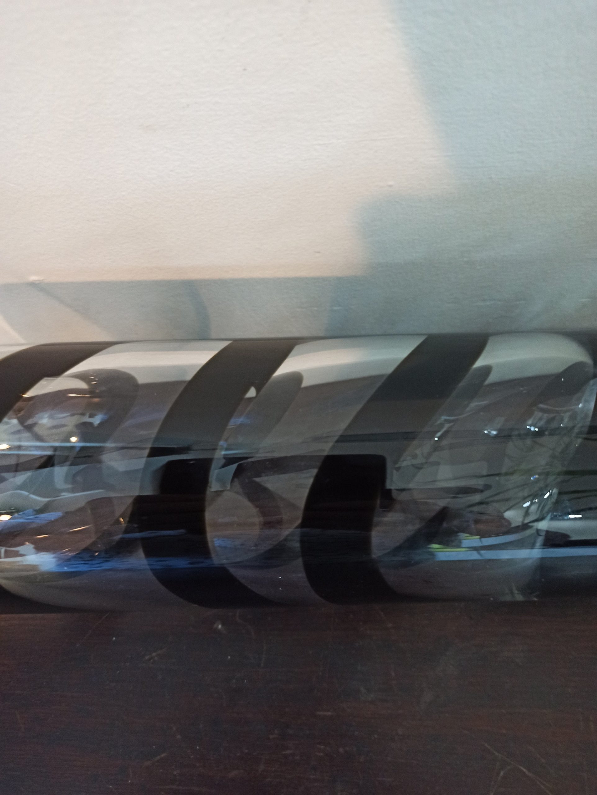 Vintage Hand Made Polish Vase. Very Good - Excellent Condition. Heavy and Thick Glass. Tube / Straight Vase. - Image 6