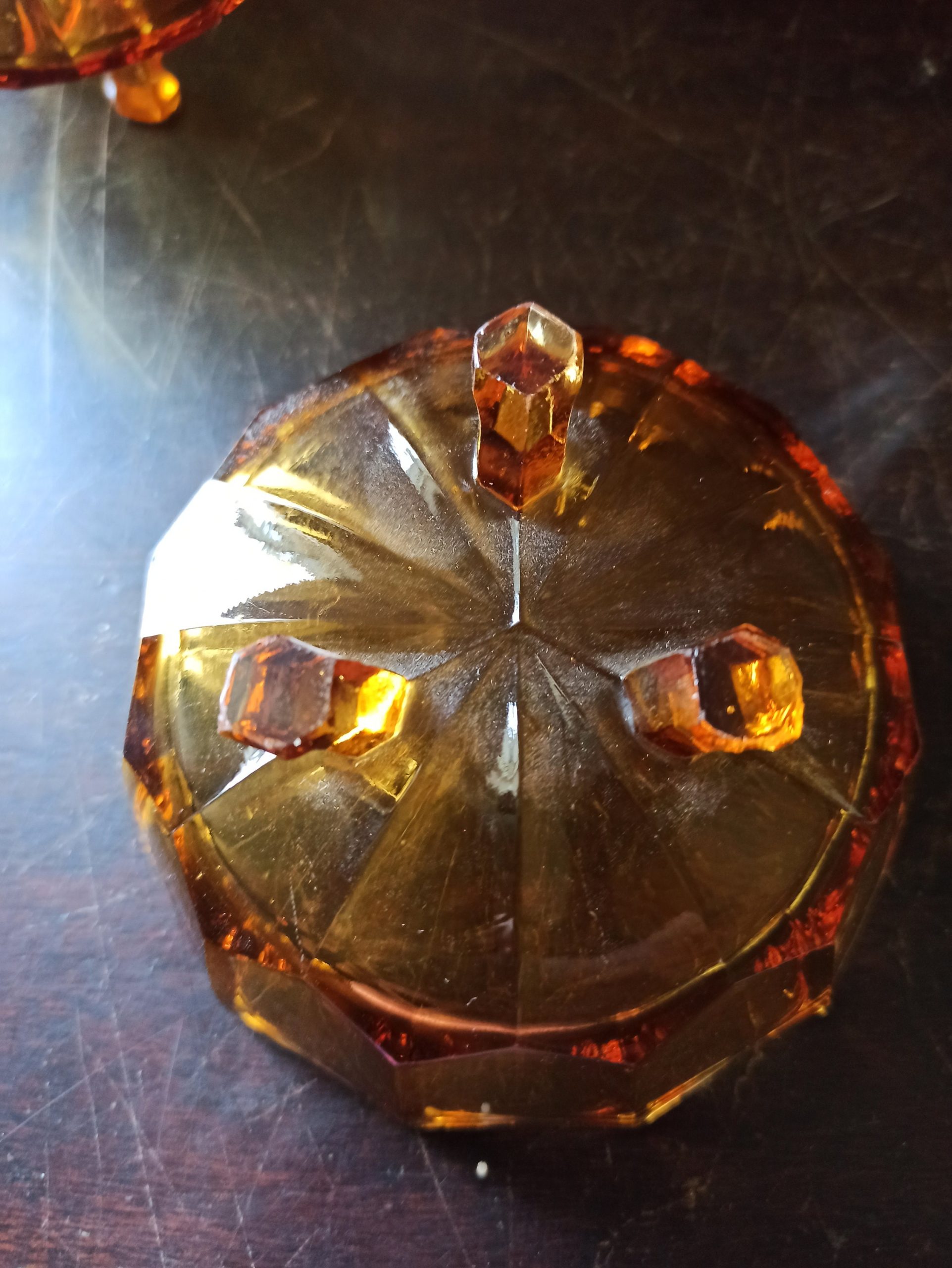 Vintage Amber Glass Serving Dessert Bowl And 6 Matching Glass Bowls. Excellent Condtion. - Image 3
