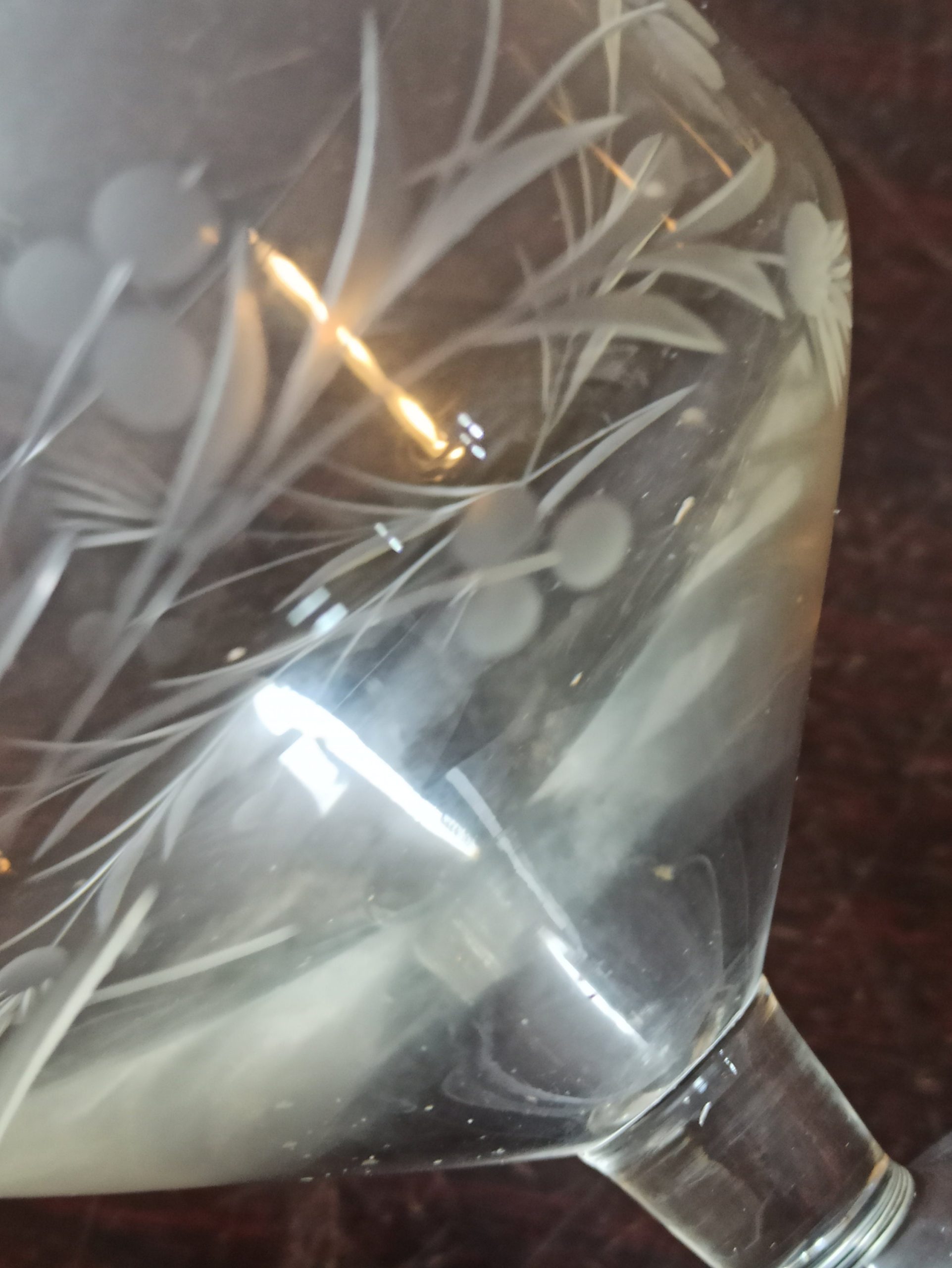 Set of 4 Glass Dessert Pedestal Dishes. Etched Design. Very Good Condition. - Image 2