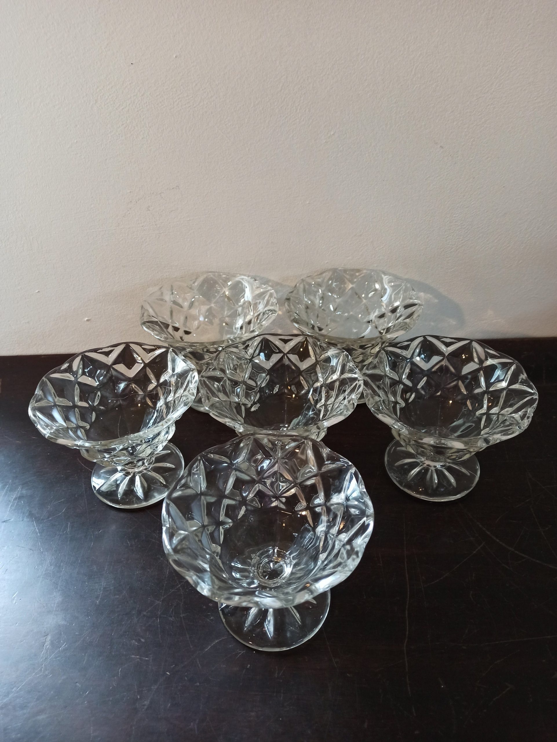Set of 6 Glass Dessert Dishes.