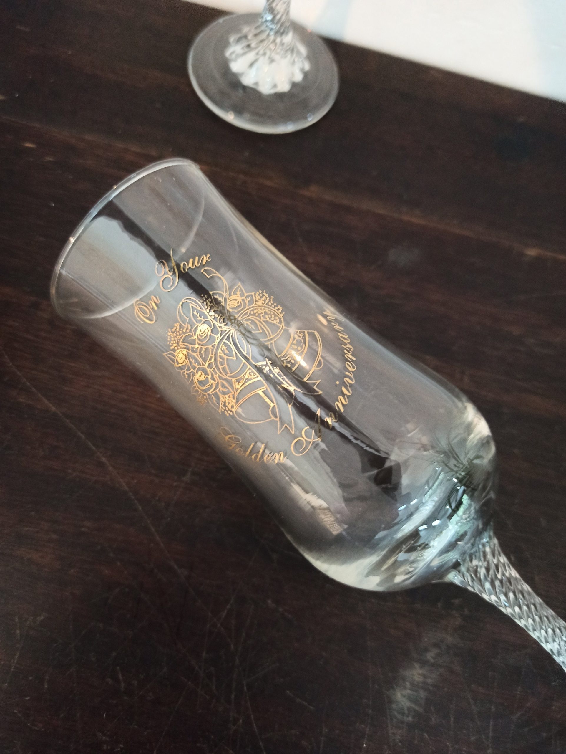 Pair of Golden Wedding Aniversary Champagne Flutes. Very Good Condtion. - Image 2
