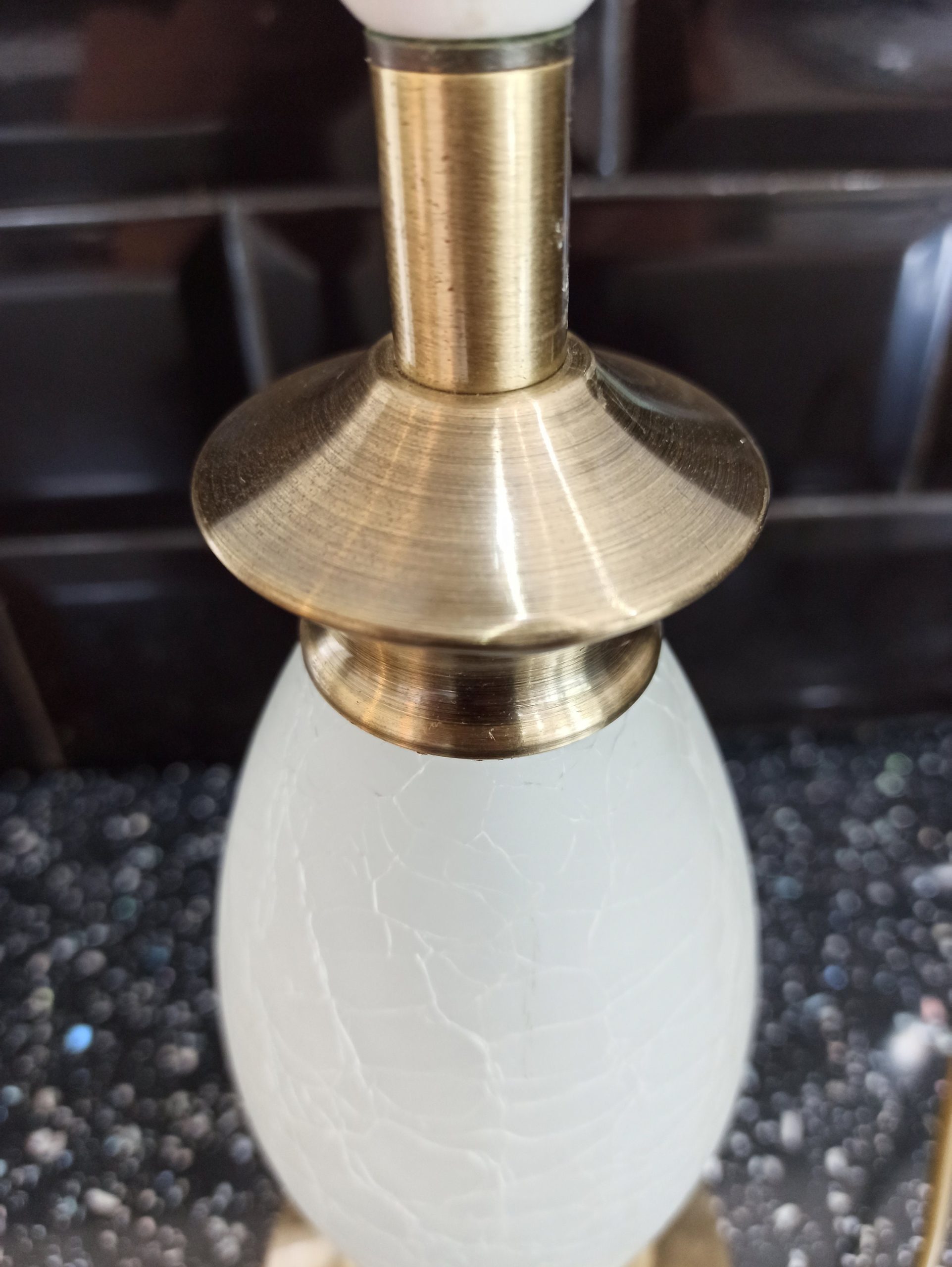 Vintage Frosted Glass Crackle Glazed Table Lamp. - Image 5