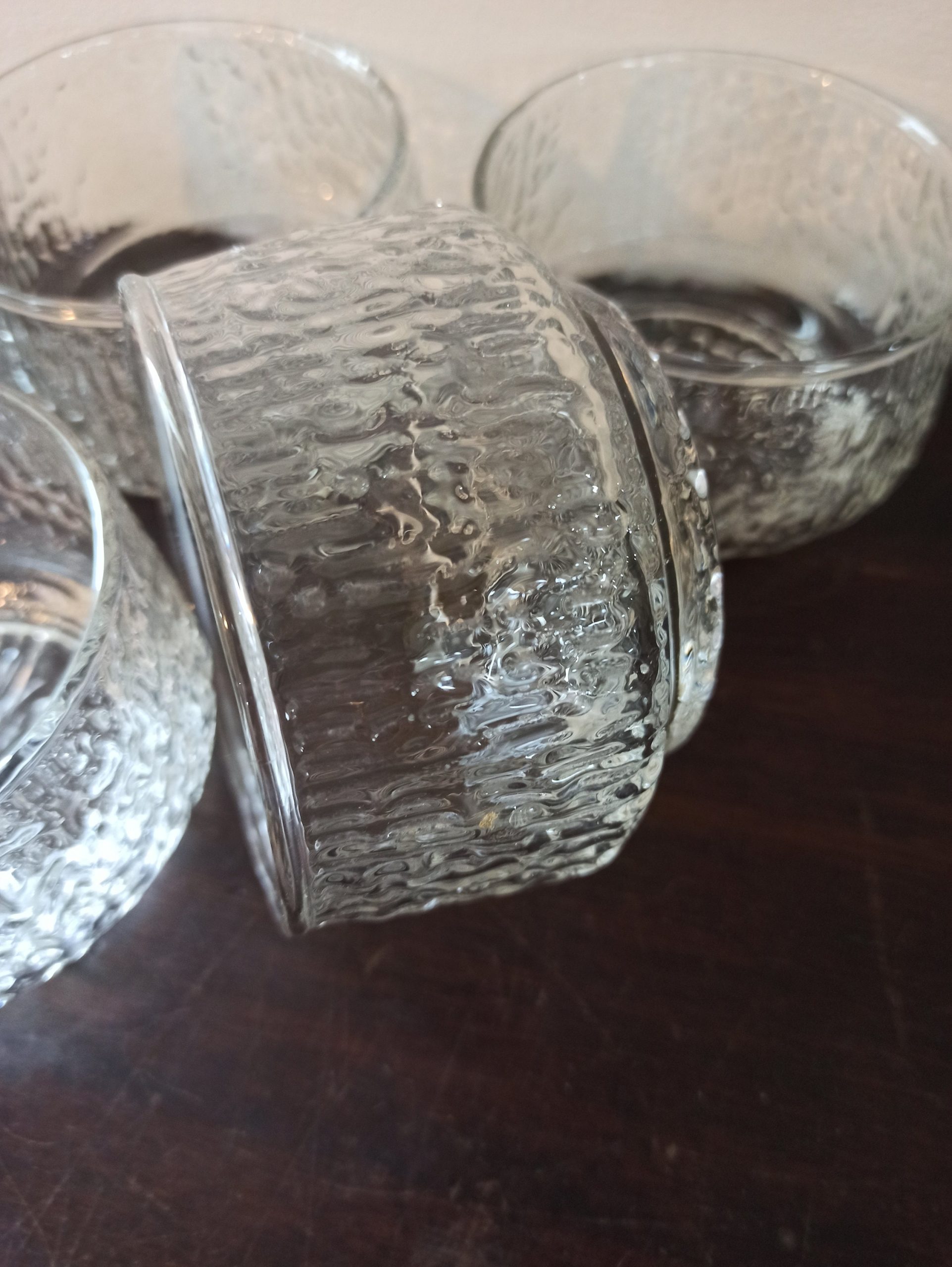 Set of 4 Glass Dessert Bowls. Very Good Condition. - Image 5