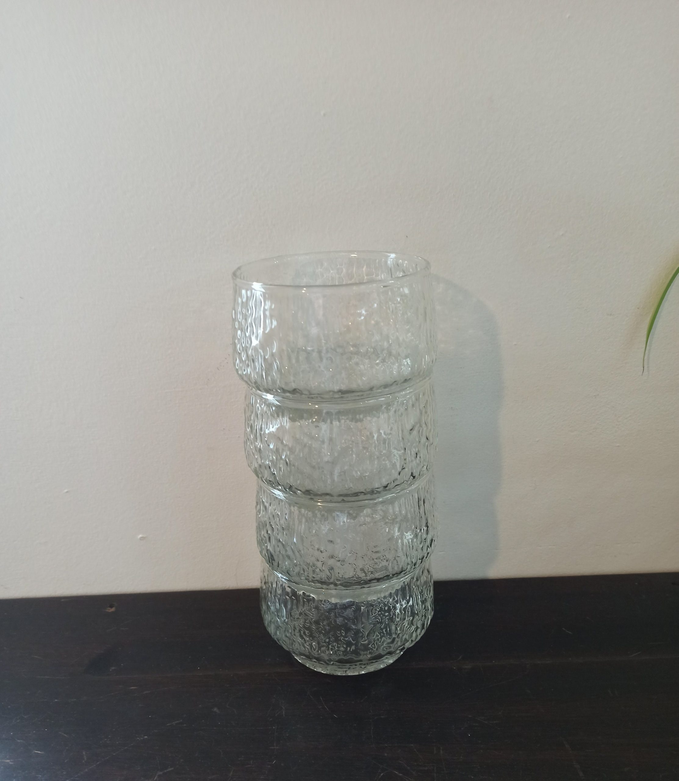 Set of 4 Glass Dessert Bowls. Very Good Condition. - Image 6