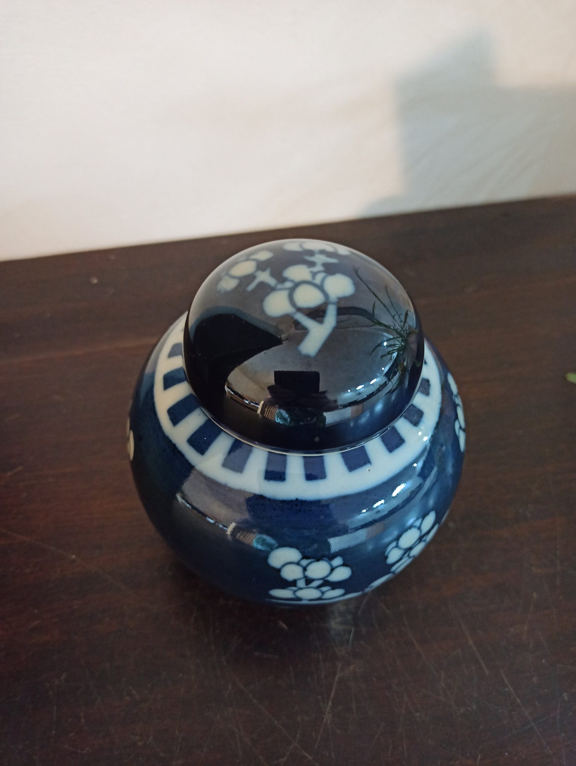 Vintage Blue and White Ginger Jar. - Image 10