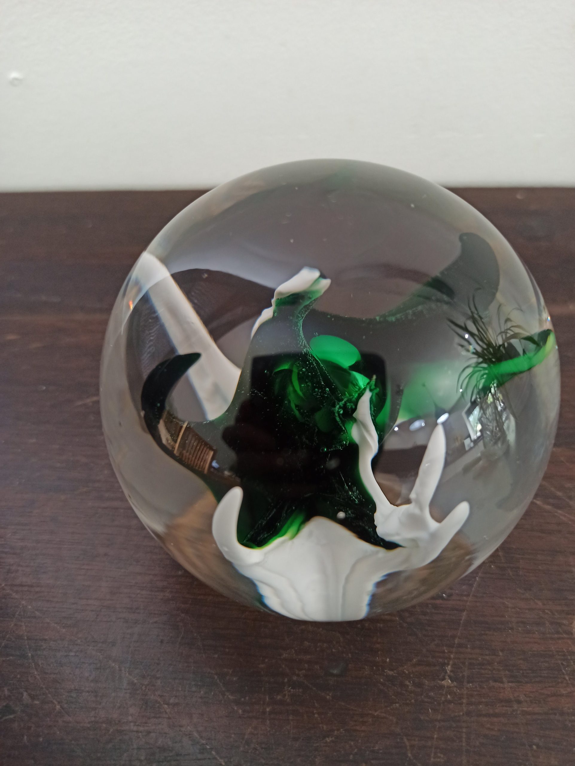 Vintage Wedgwood Glass Paperweight. - Image 2